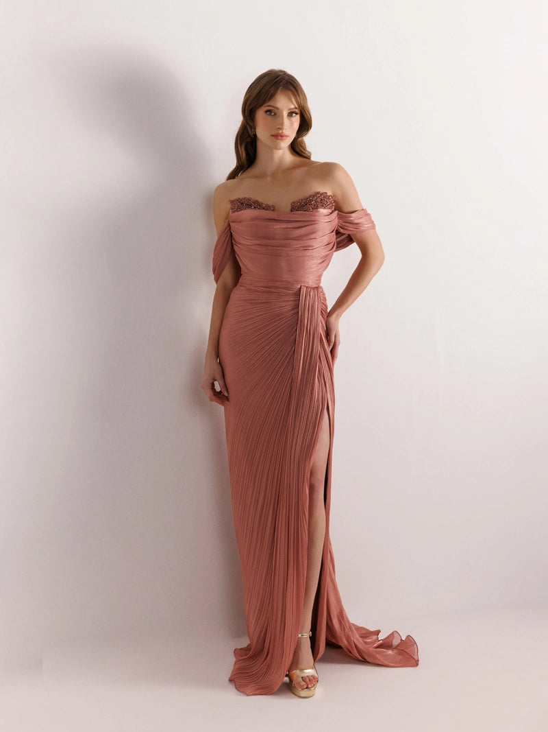 Camel rengi Göğsü İşlemeli Straplez Pliseli Abiye Elbise 2