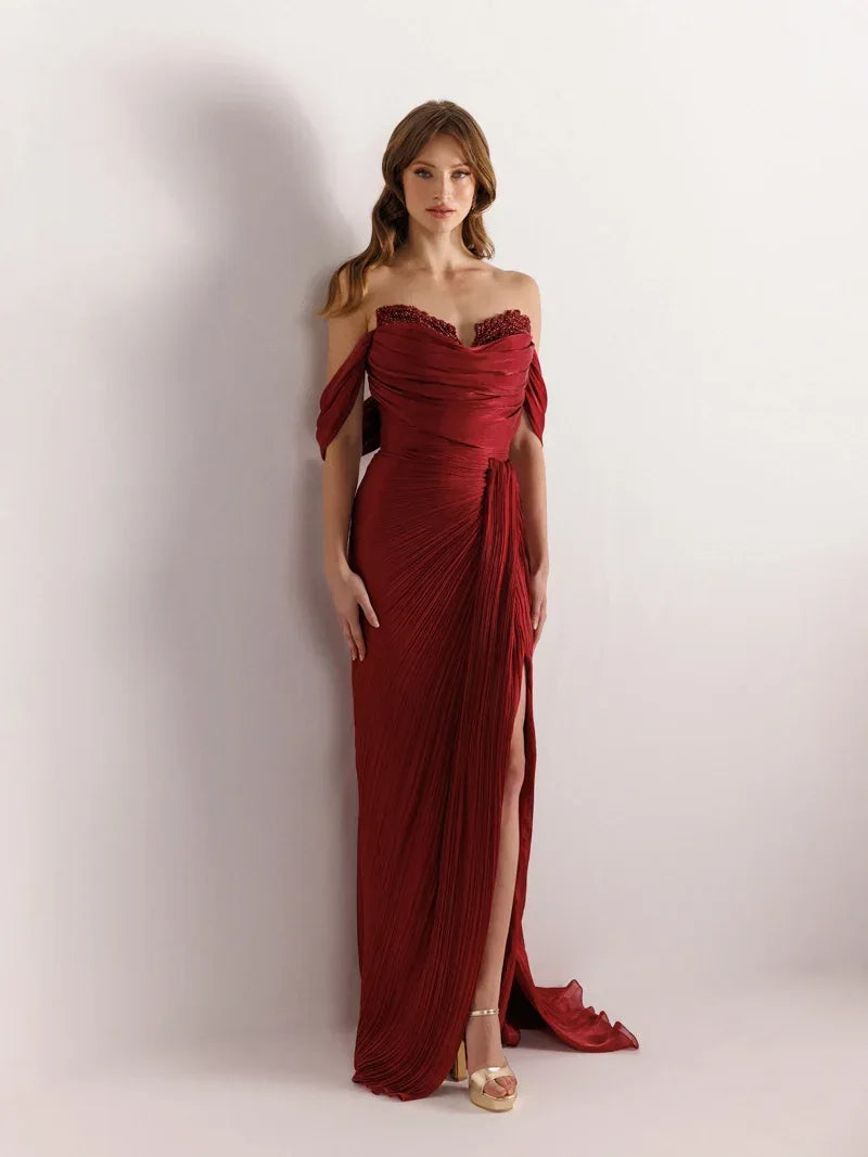 25153-Göğüsü İşlemeli Straplez Pliseli Abiye Elbise - Kenzel