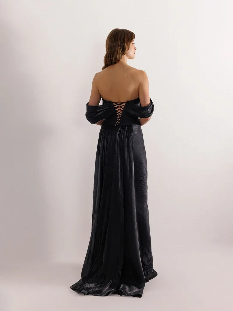 25153-Göğüsü İşlemeli Straplez Pliseli Abiye Elbise - Kenzel