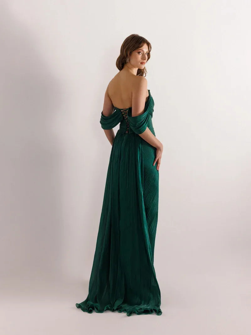 25153-Göğüsü İşlemeli Straplez Pliseli Abiye Elbise - Kenzel