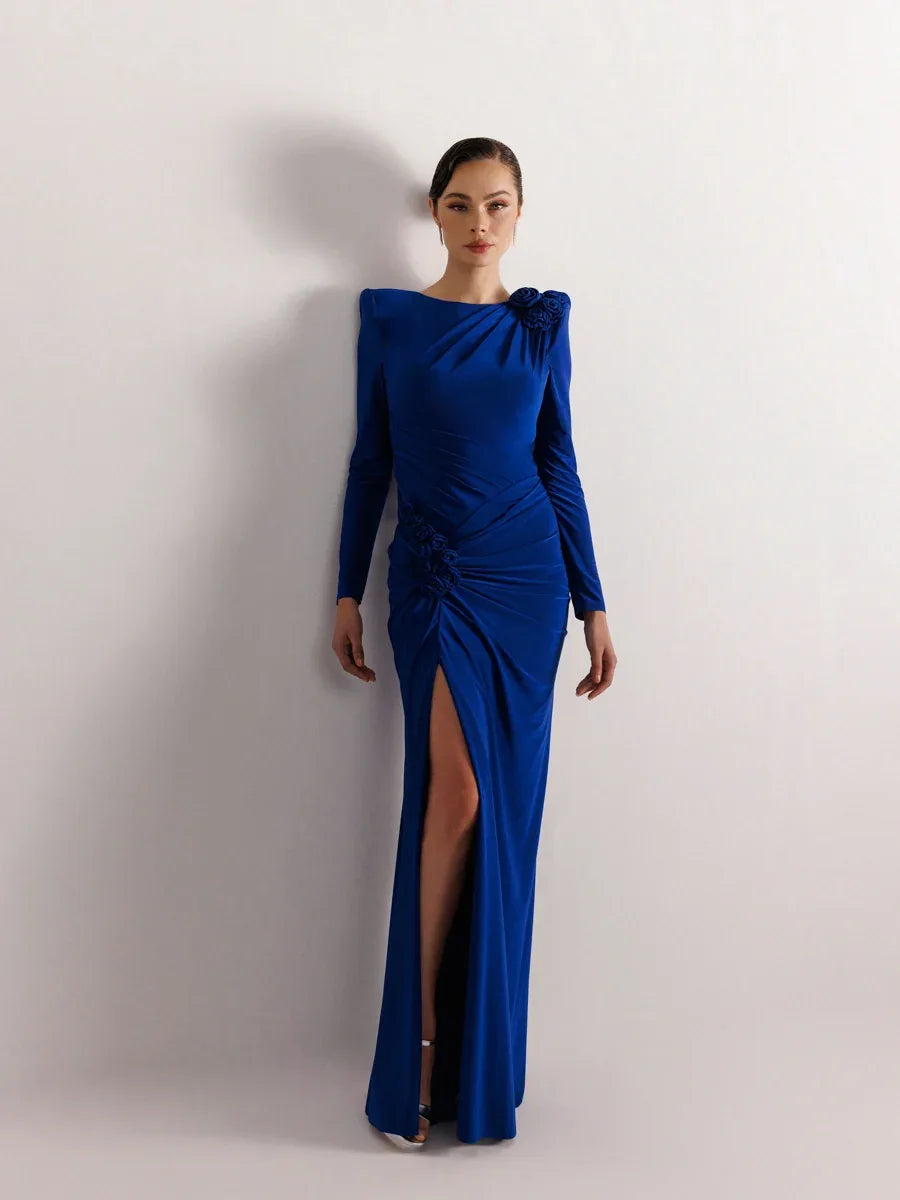 25160-Sırt Dekolteli Çiçek Detaylı Yırtmaçlı Balık Elbise - Kenzel