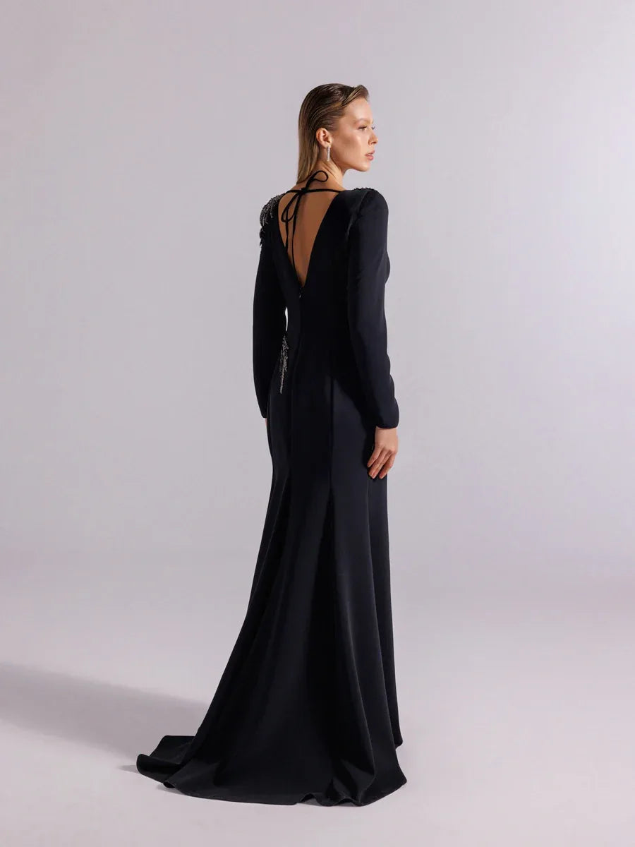 25167-Uzun Kollu Transparan Detaylı Yırtmaçlı Abiye Elbise - Kenzel