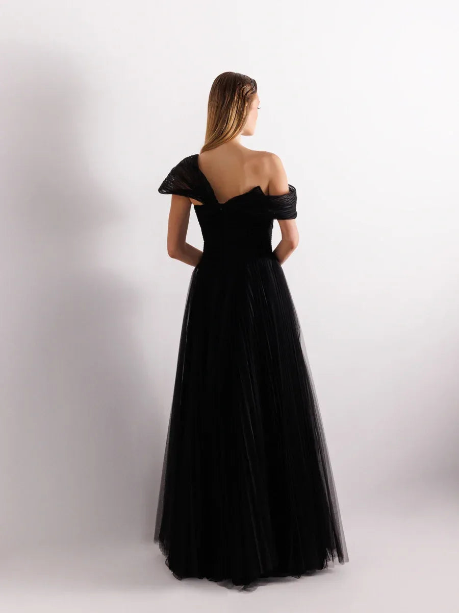 25168-Düşük Omuz Piliseli Kabarık Abiye Elbise - Kenzel