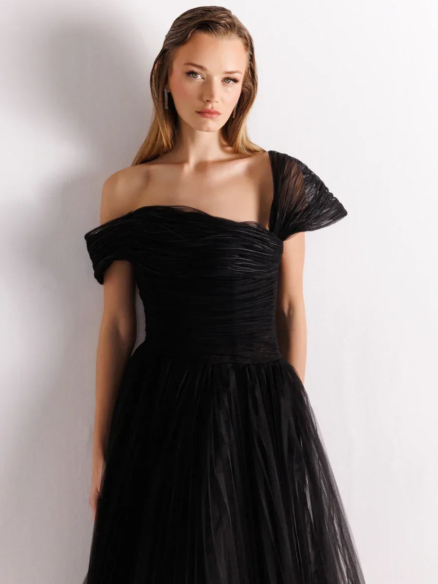 25168-Düşük Omuz Piliseli Kabarık Abiye Elbise - Kenzel