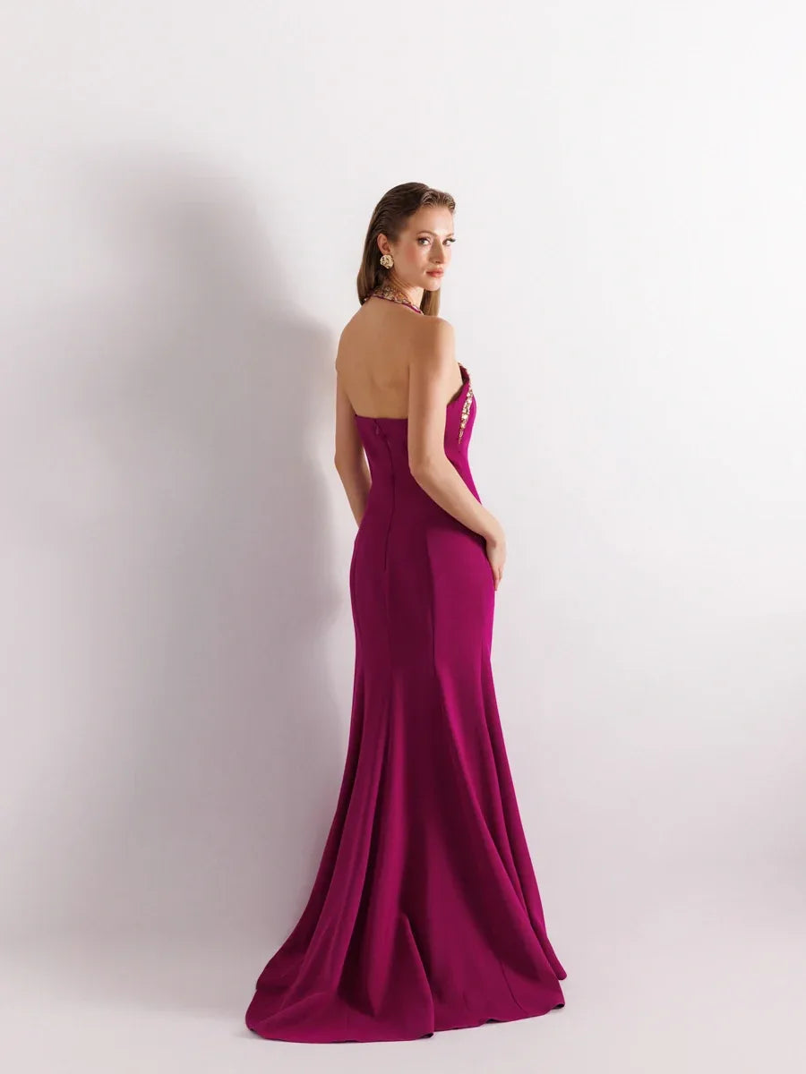 25176-Halter Yaka Gold İşleme Detaylı Abiye Elbise - Kenzel