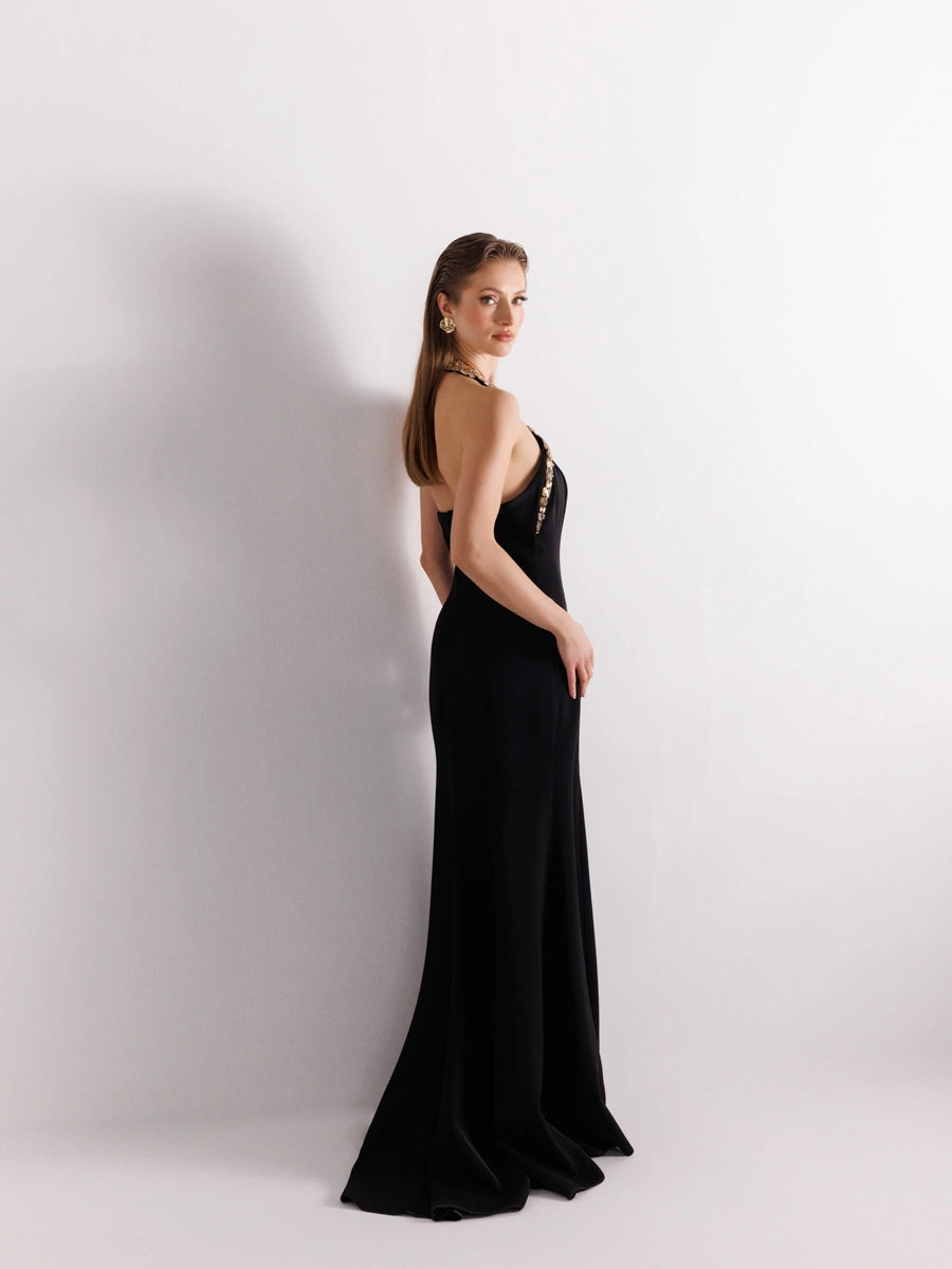 25176-Halter Yaka Gold İşleme Detaylı Abiye Elbise