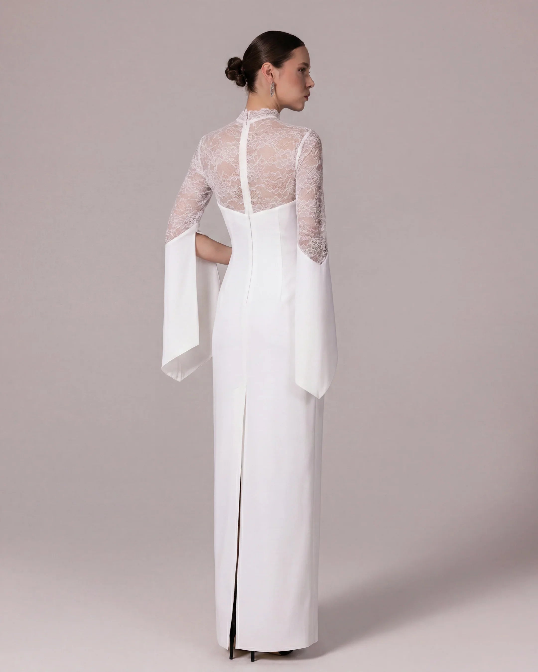 25178-Lace Collar Cape Sleeve