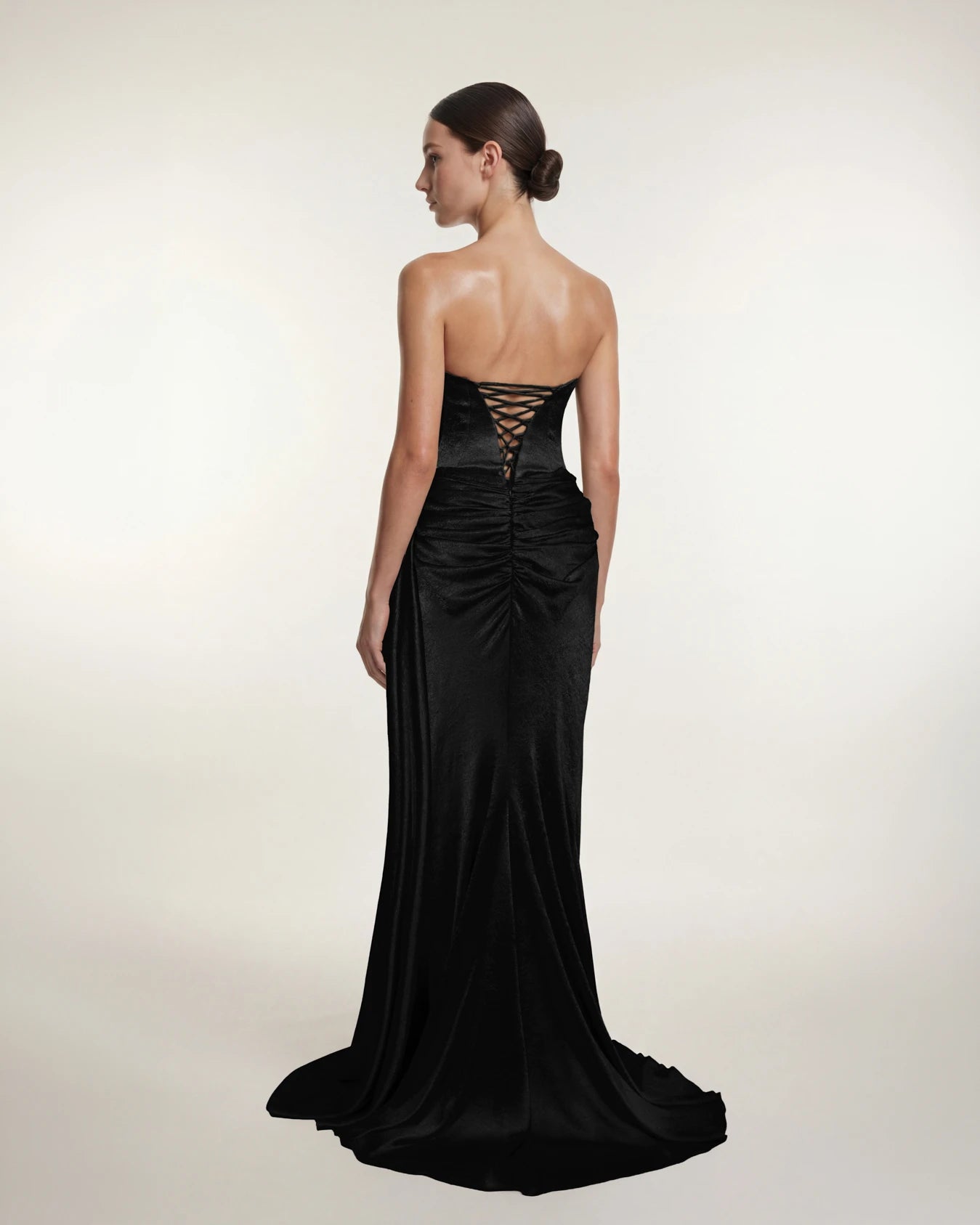 25196-Degaje Yaka Beli Fit Drapeli Abiye Elbise