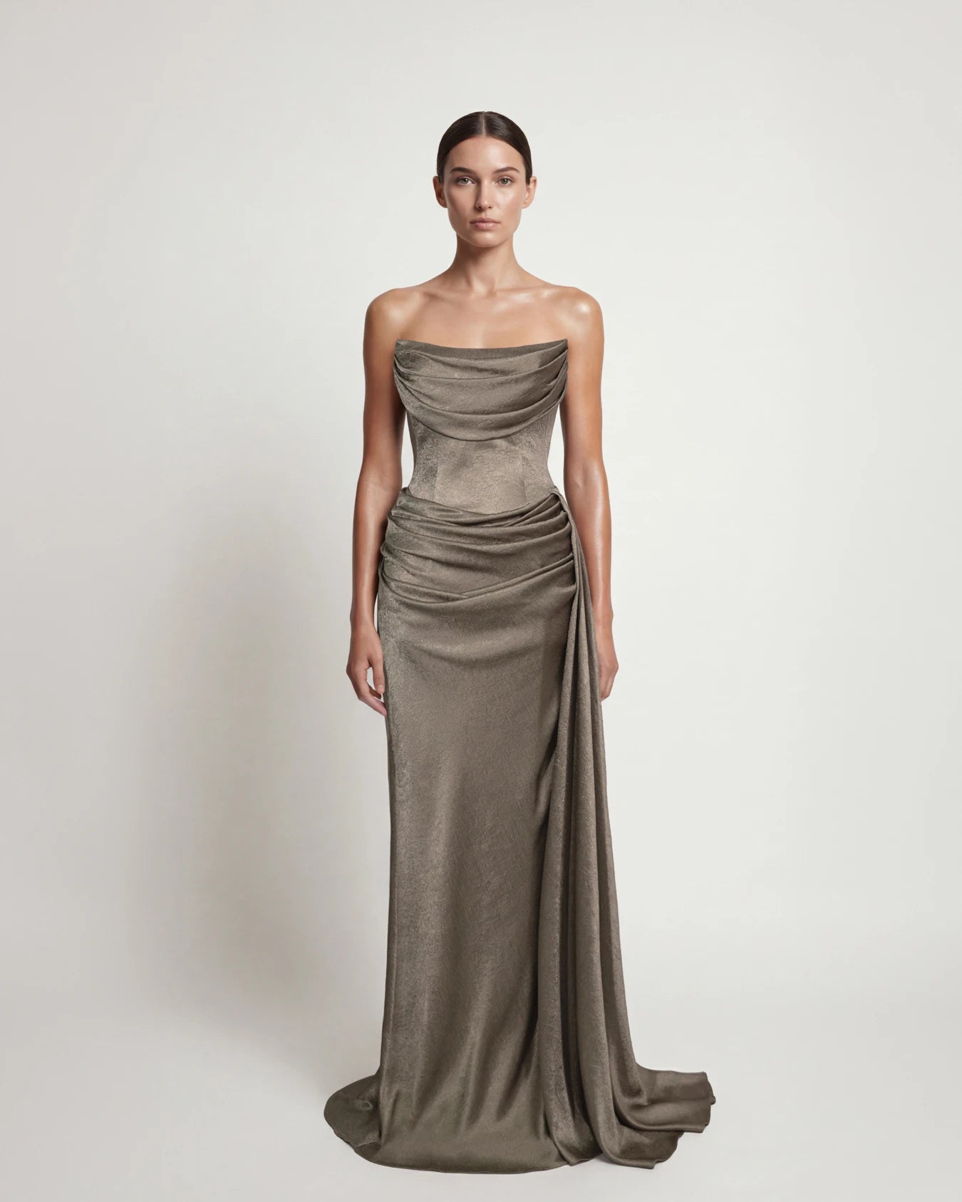 25196-Degaje Yaka Beli Fit Drapeli Abiye Elbise