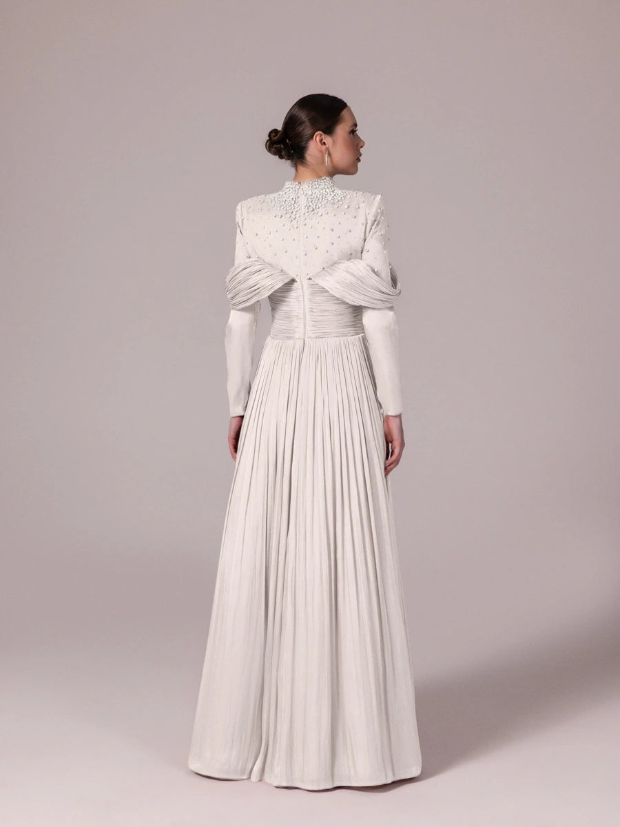 25207-Yakası Taş İşlemeli Pliseli Kabarık Tesettür Abiye Elbise