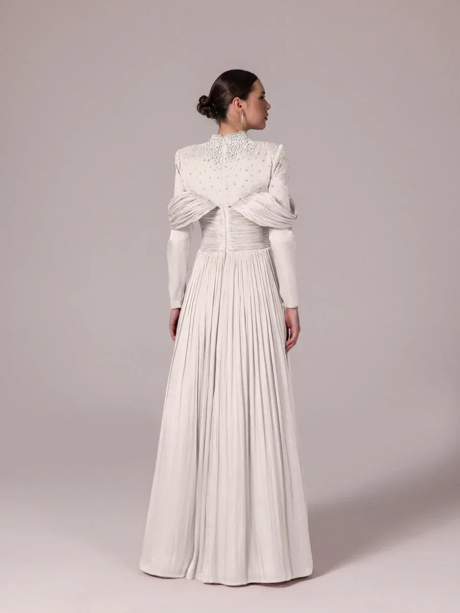 25207-Yakası Taş İşlemeli Pliseli Kabarık Tesettür Abiye Elbise - Kenzel