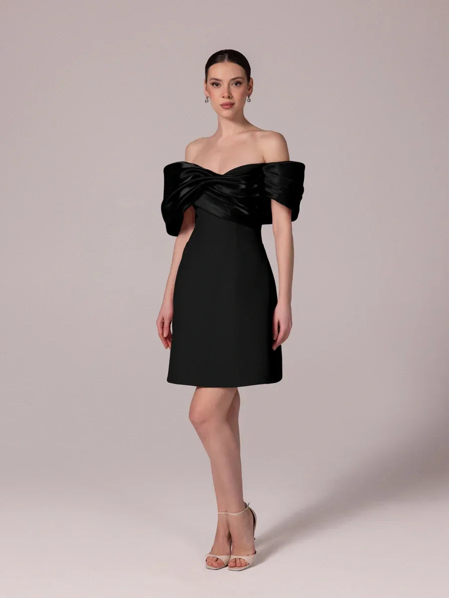 25301-Yakası Organze Detaylı Straplez Krep Mini Elbise - Kenzel