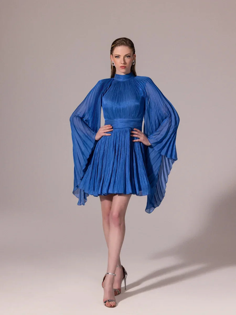 25308-Sırt Detaylı Yarasa Kollu Piliseli Mini Elbise - Kenzel