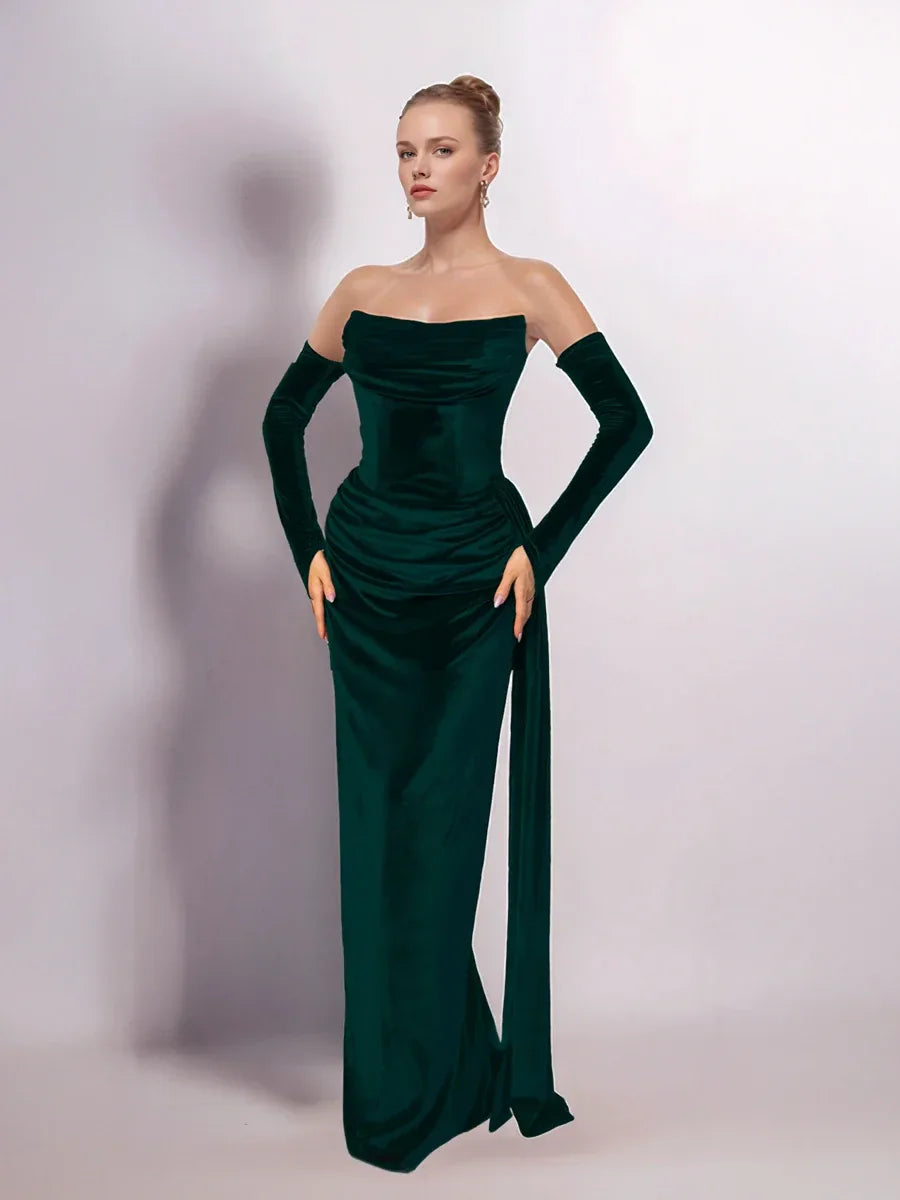 25402-Straplez Degaje Yaka Drapeli Kuyruk Detaylı Abiye Elbise - Kenzel