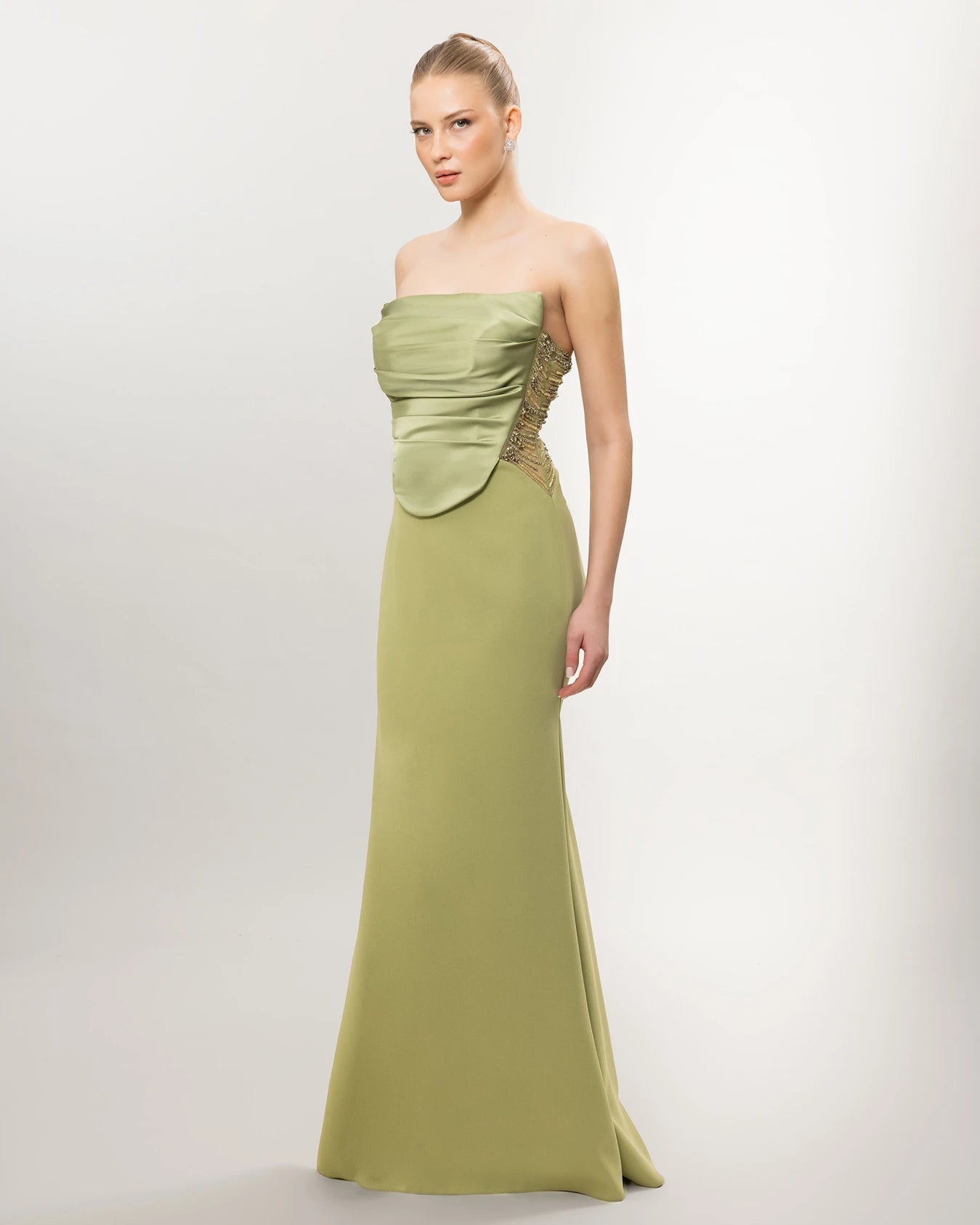 26011-Straplez Drapeli Korse, Balık Abiye Elbise