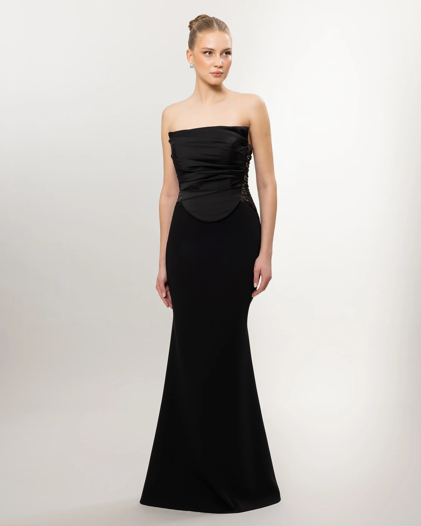 26011-Straplez Drapeli Korse, Balık Abiye Elbise