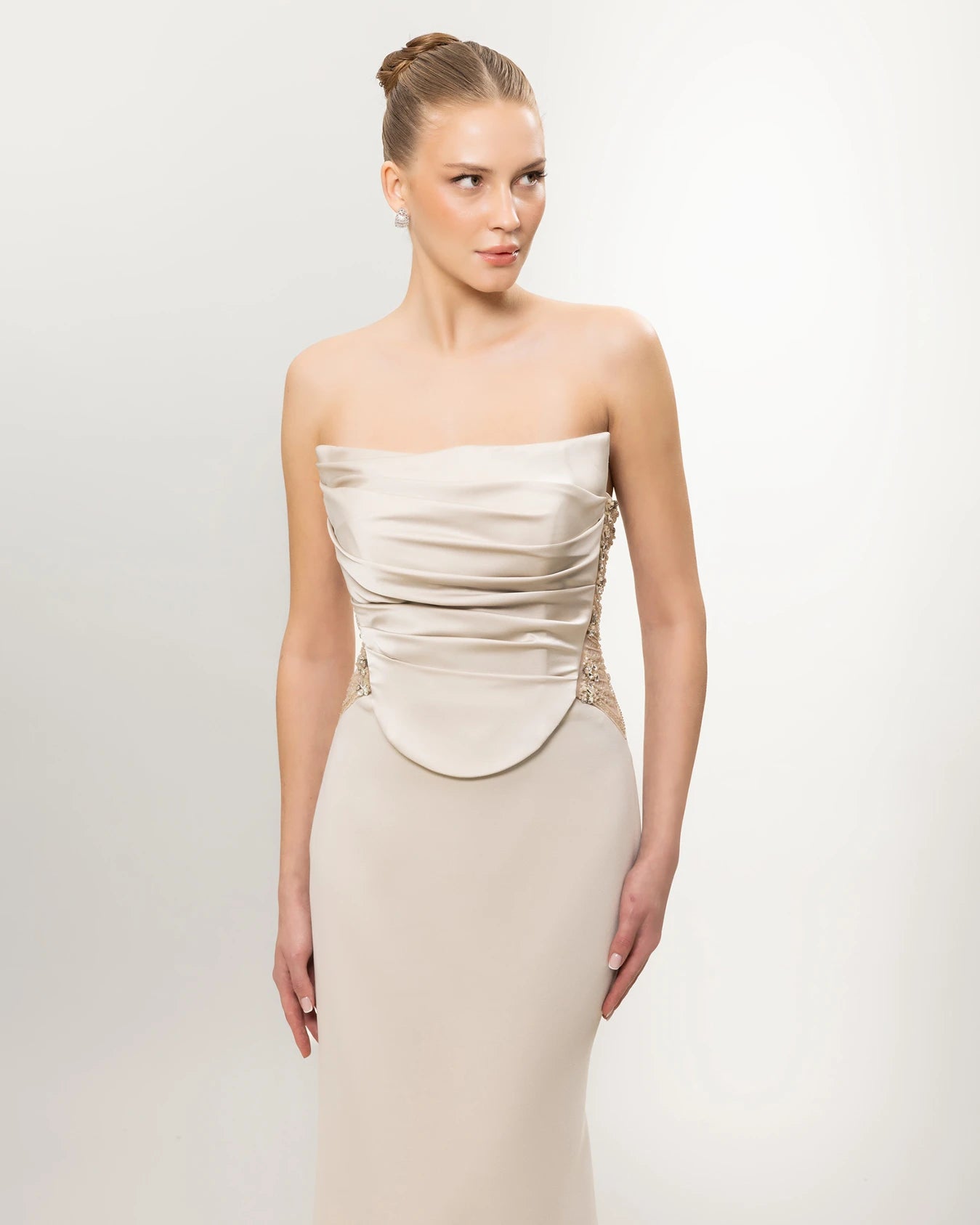 26011-Straplez Drapeli Korse, Balık Abiye Elbise