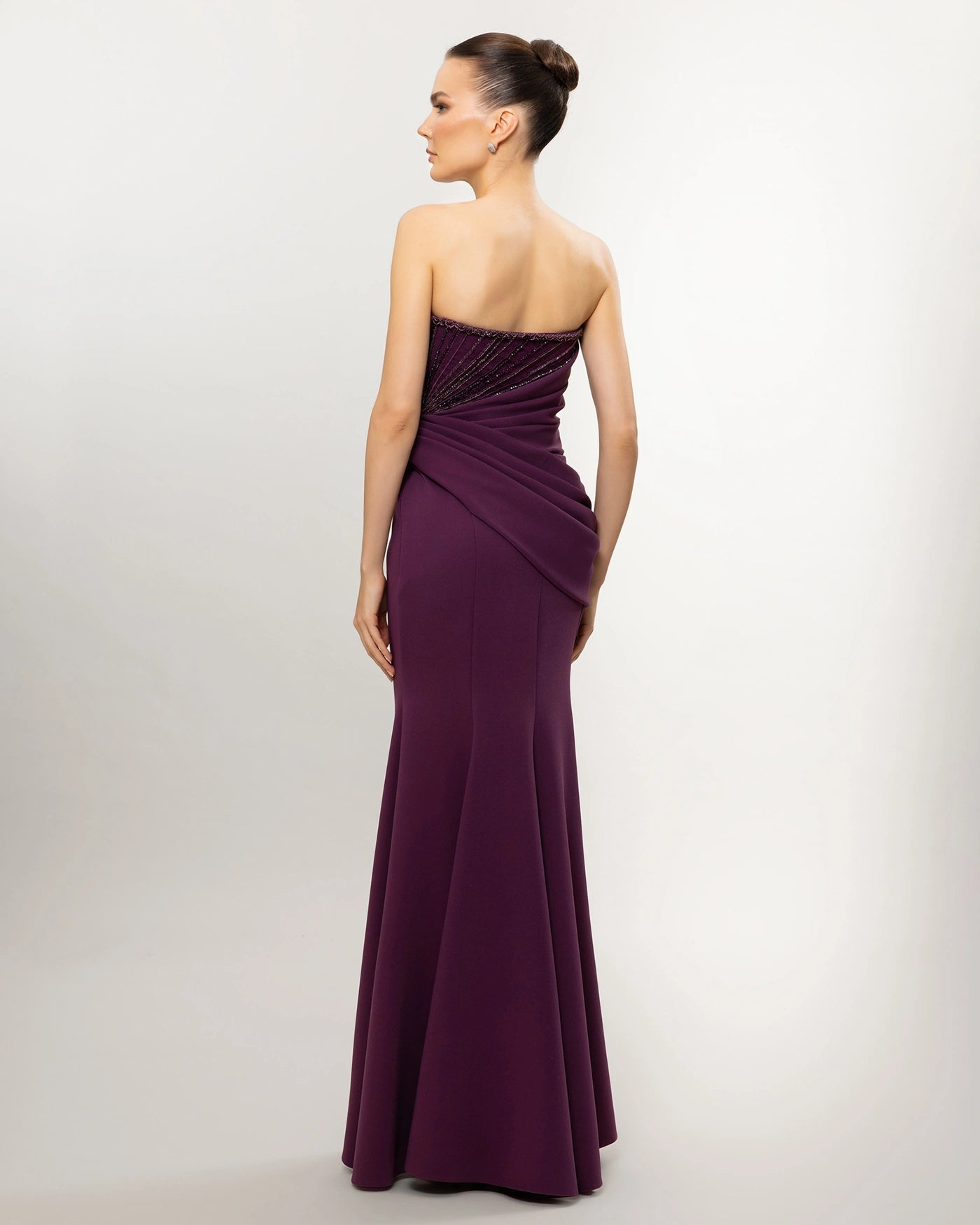 26033-Straplez Taş İşlemeli Drapeli Balık Abiye