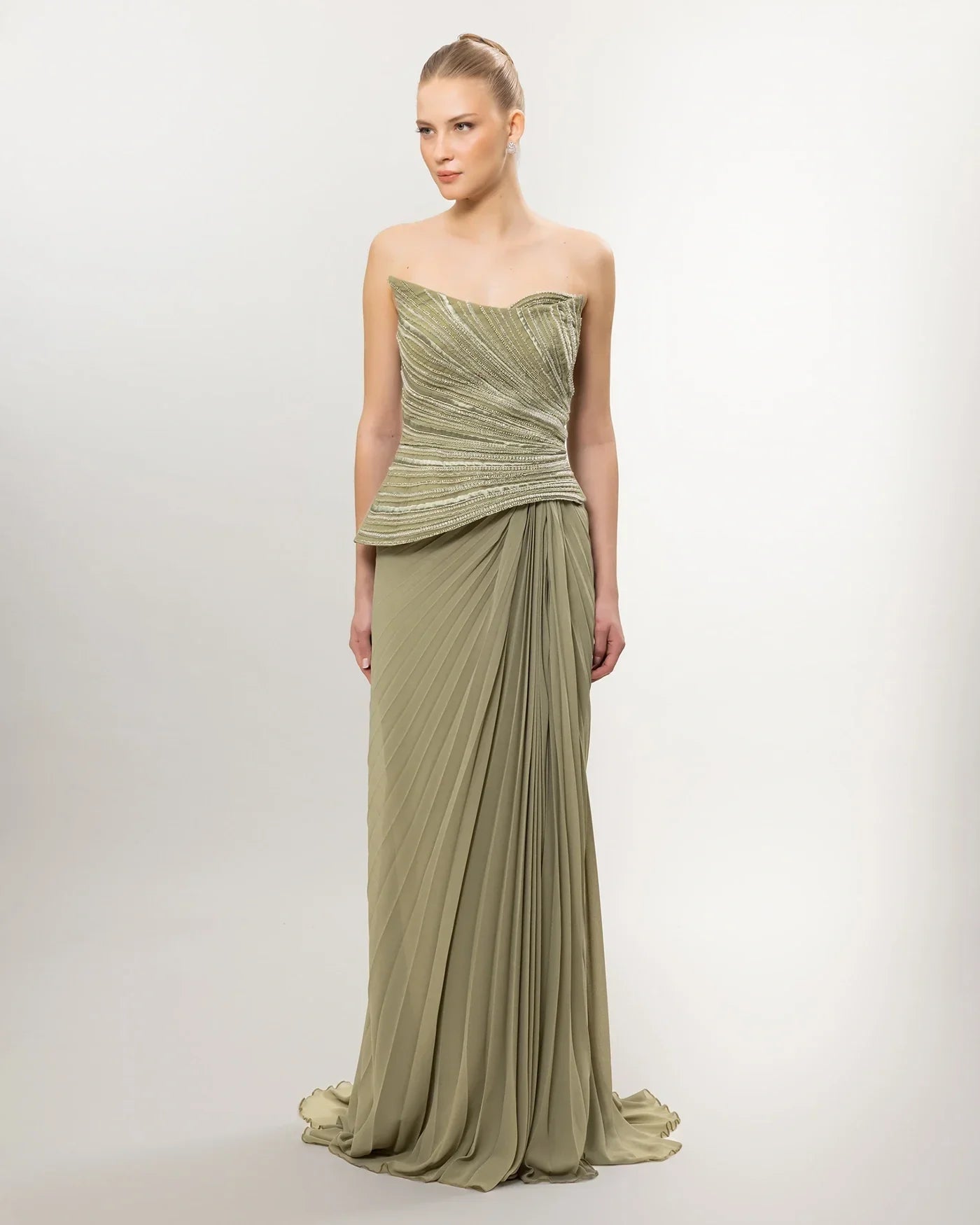 26035-Straplez Peplum Detaylı Yırtmaçlı Abiye Elbise - Kenzel