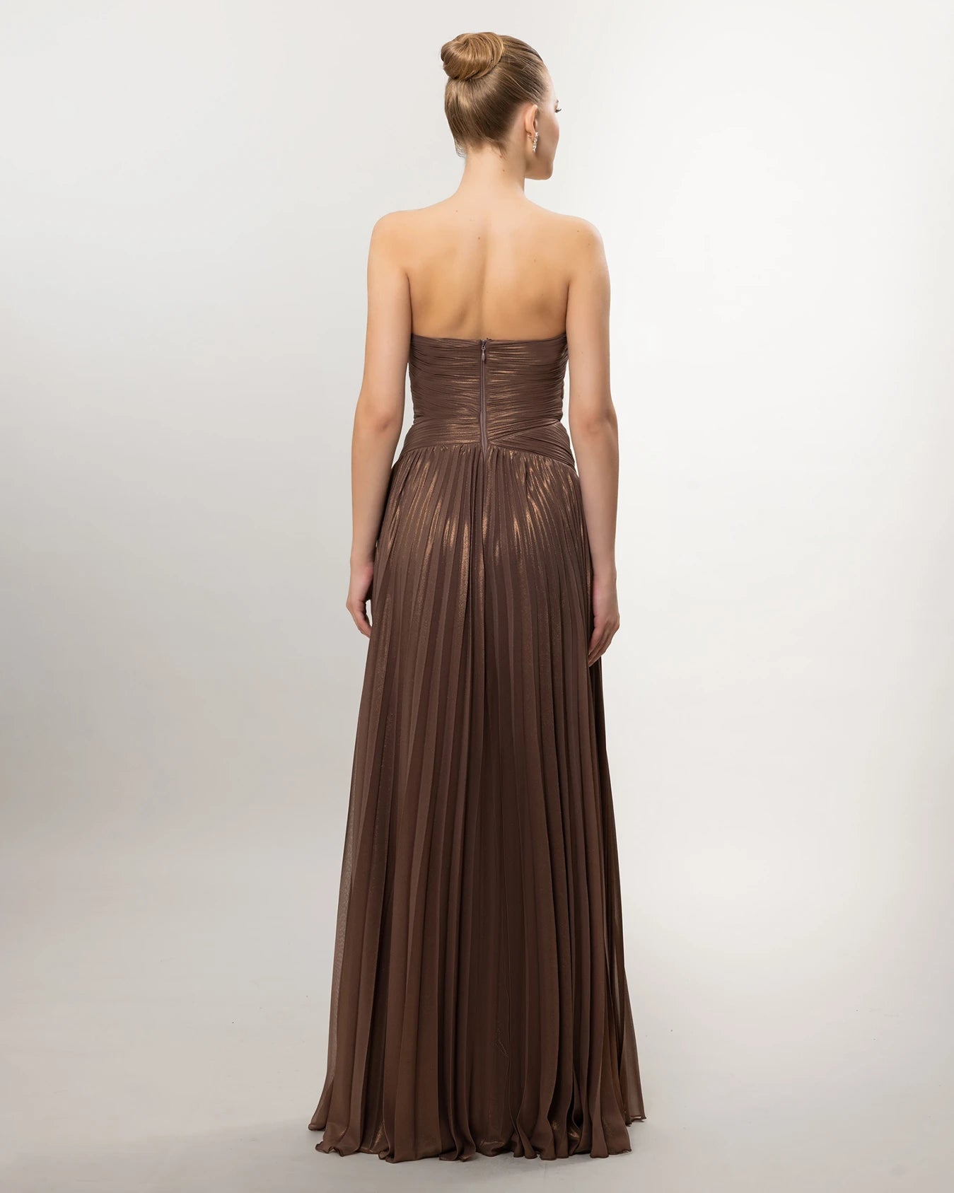 26040-Straplez Drapeli Kloş Uzun Abiye Elbise