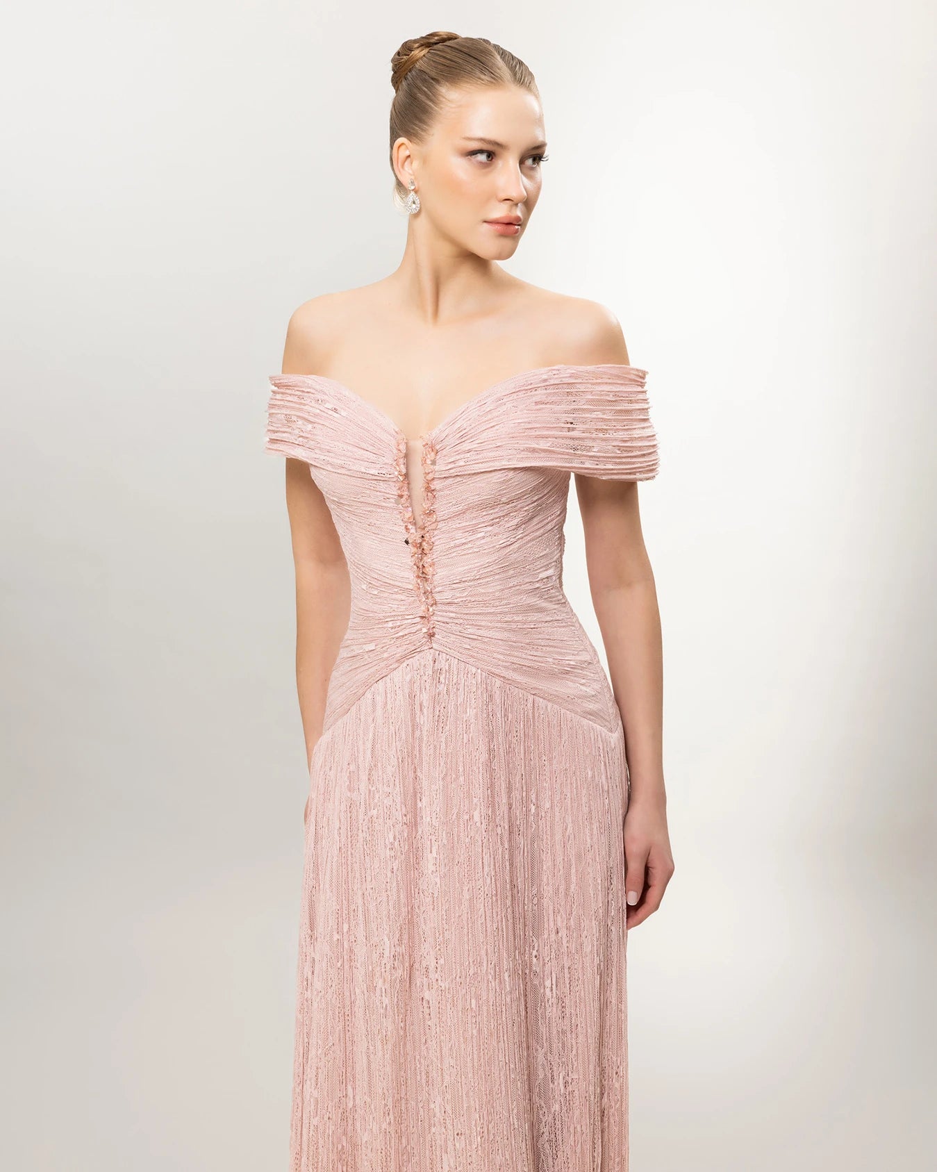 26071-Romantik Dantel Detaylı Düşük Omuz Uzun Abiye Elbise