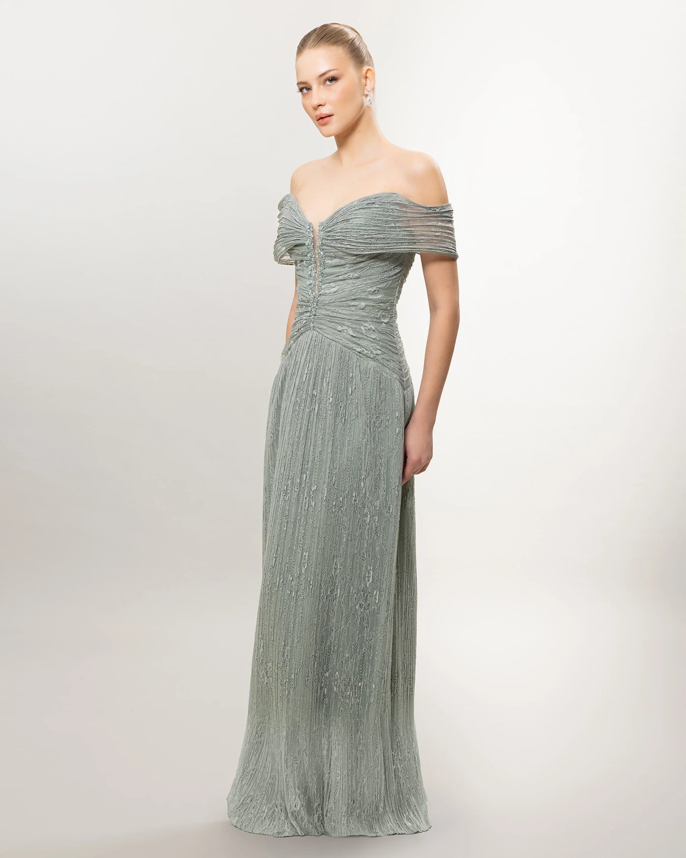 26071-Romantik Dantel Detaylı Düşük Omuz Uzun Abiye Elbise