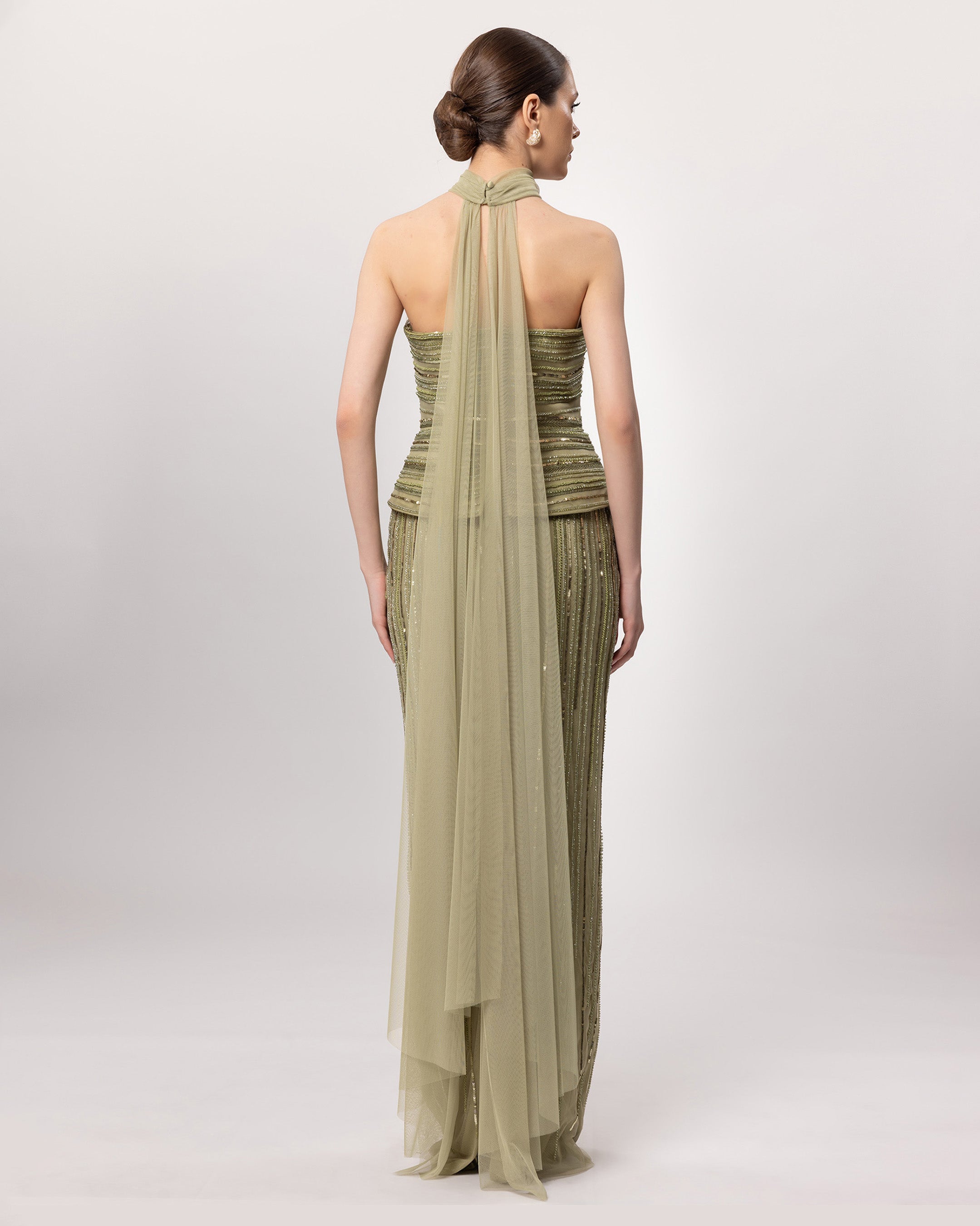 26076-Straplez Peplum Detaylı Boncuk İşlemeli Uzun Abiye