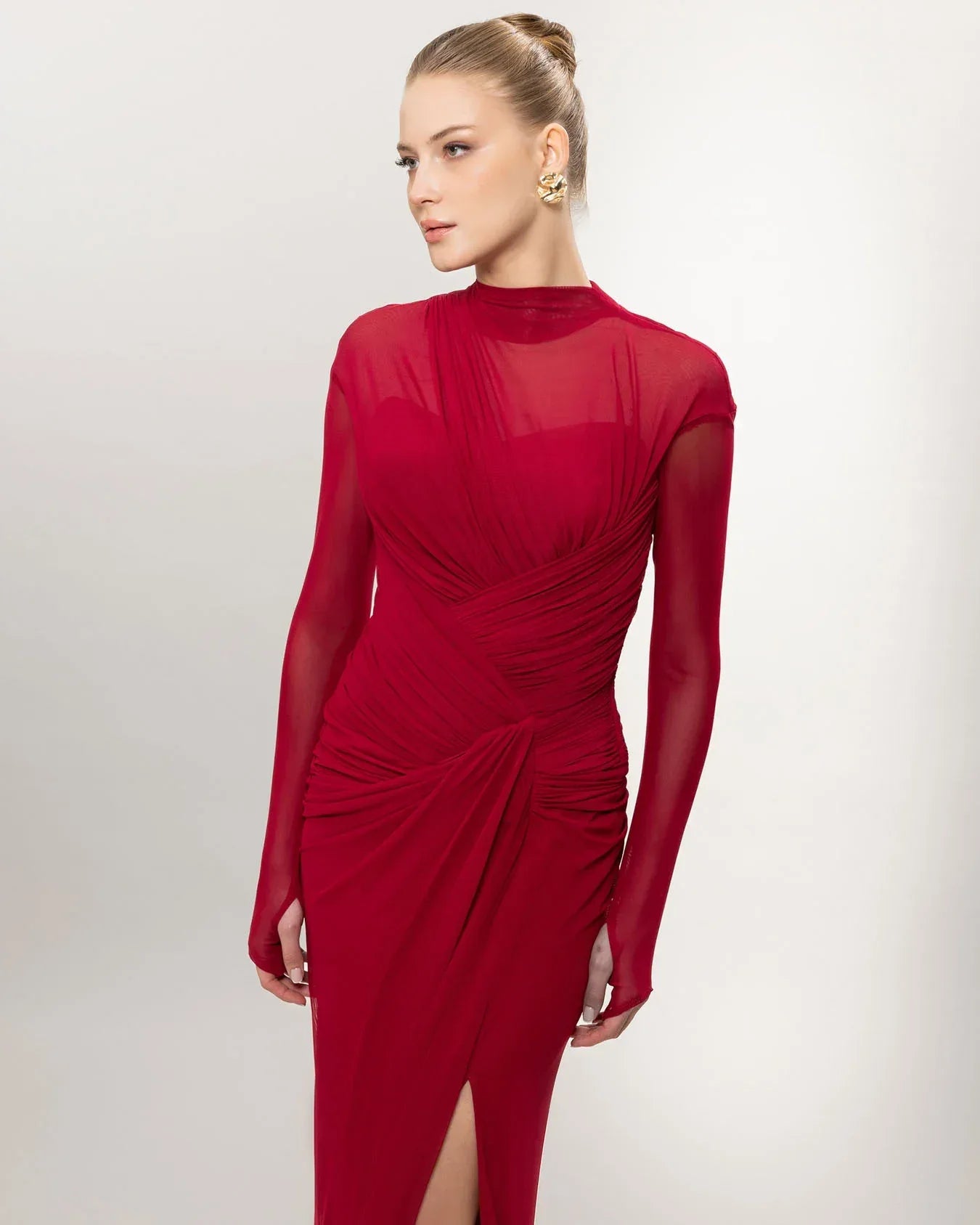 26080-Uzun Kollu Yırtmaçlı Drapeli Uzun Abiye Elbise - Kenzel