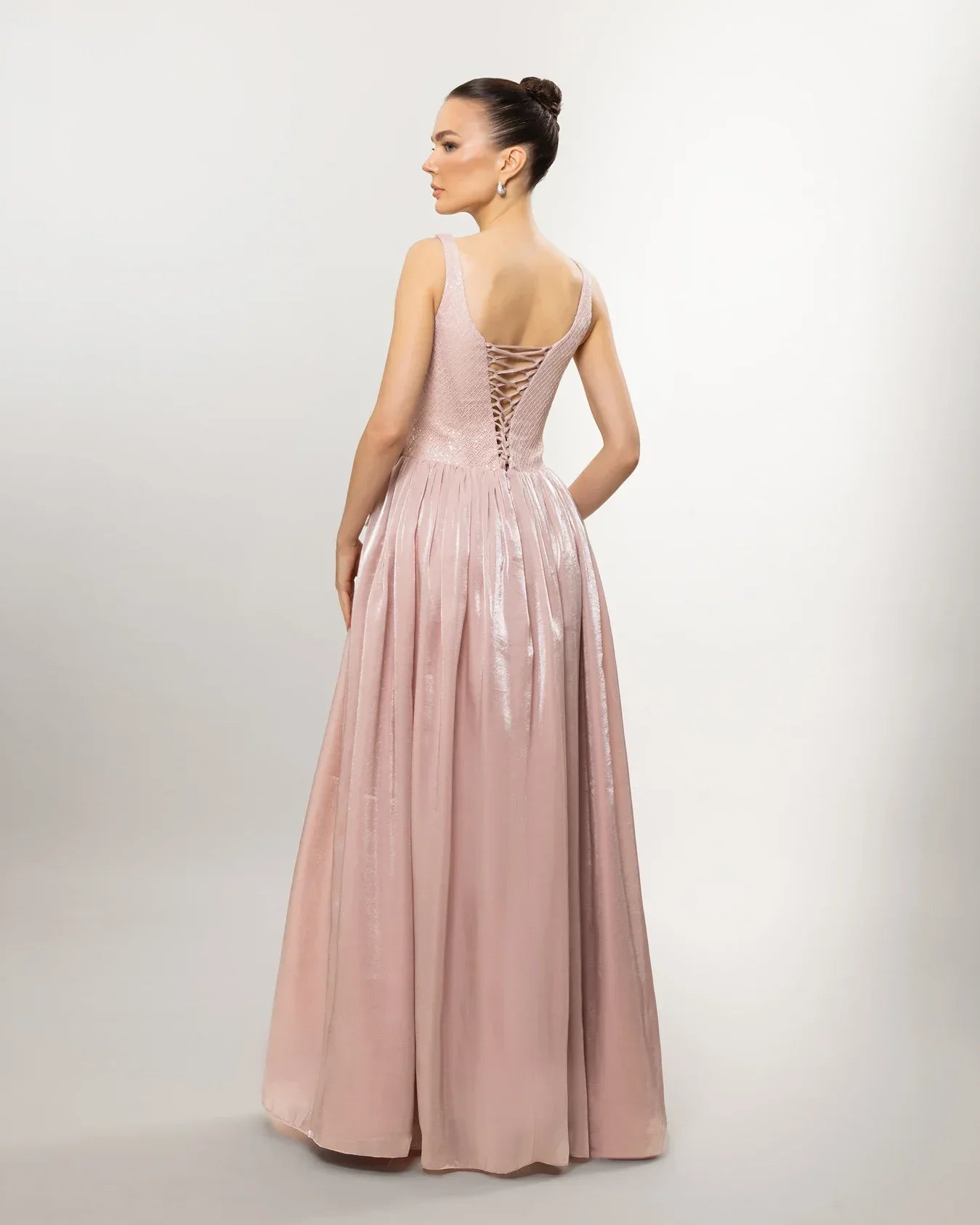 26086-Askılı Çiçek Detaylı Kloş Uzun Abiye Elbise - Kenzel