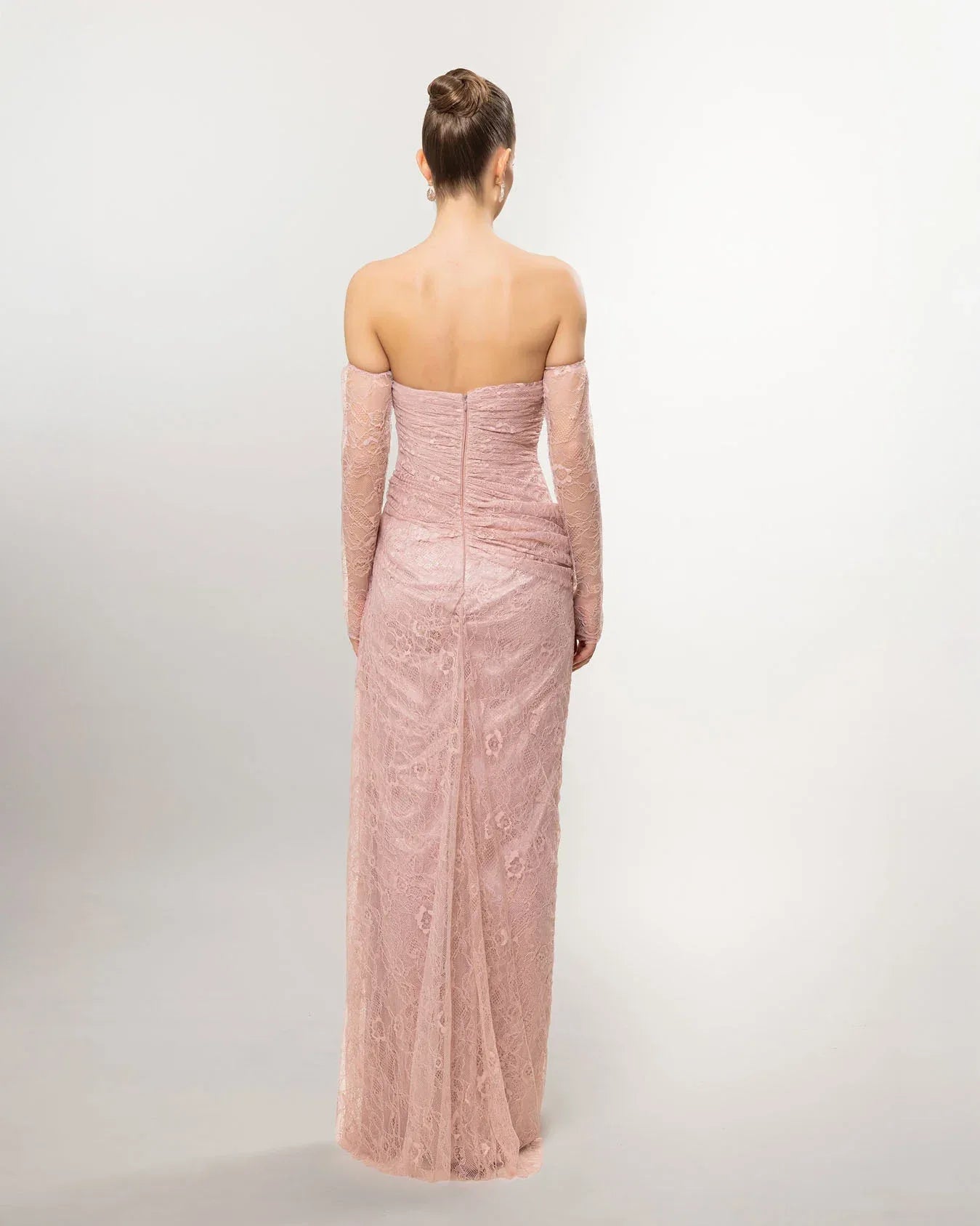 26101-Straplez Uzun Kol Dantelli Uzun Abiye Elbise - Kenzel