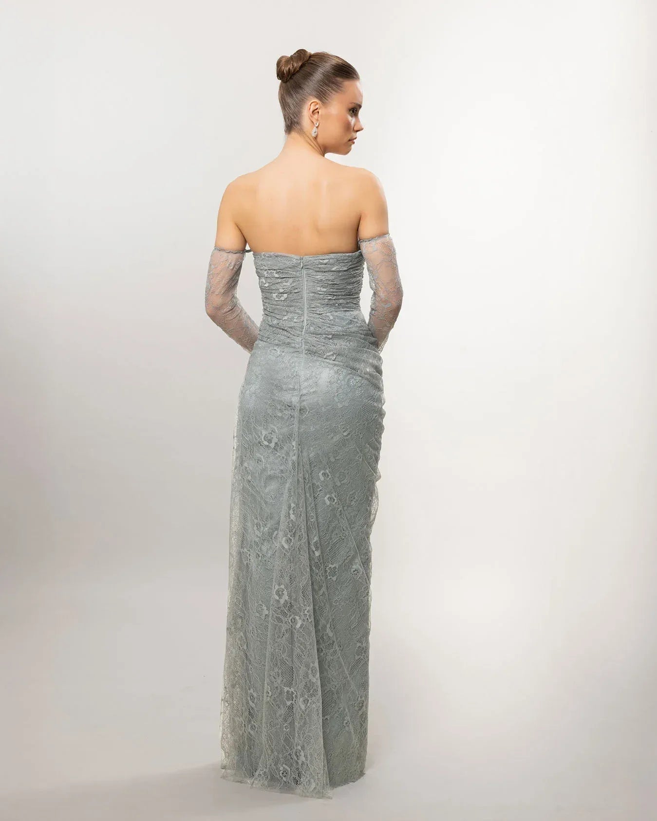 26101-Straplez Uzun Kol Dantelli Uzun Abiye Elbise - Kenzel