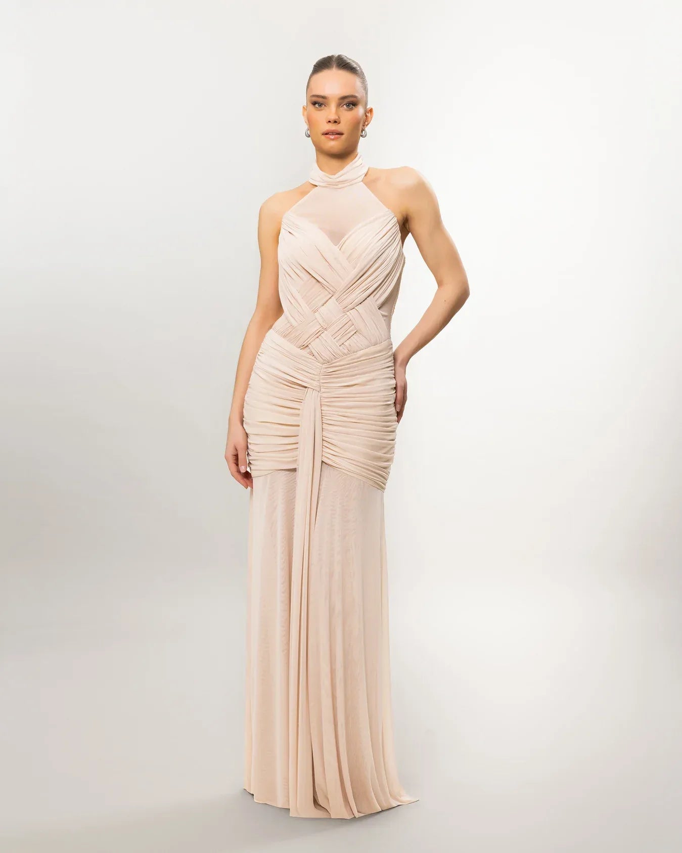 26136-Boyundan Bağlamalı Transparan Detaylı Uzun Abiye Elbise - Kenzel