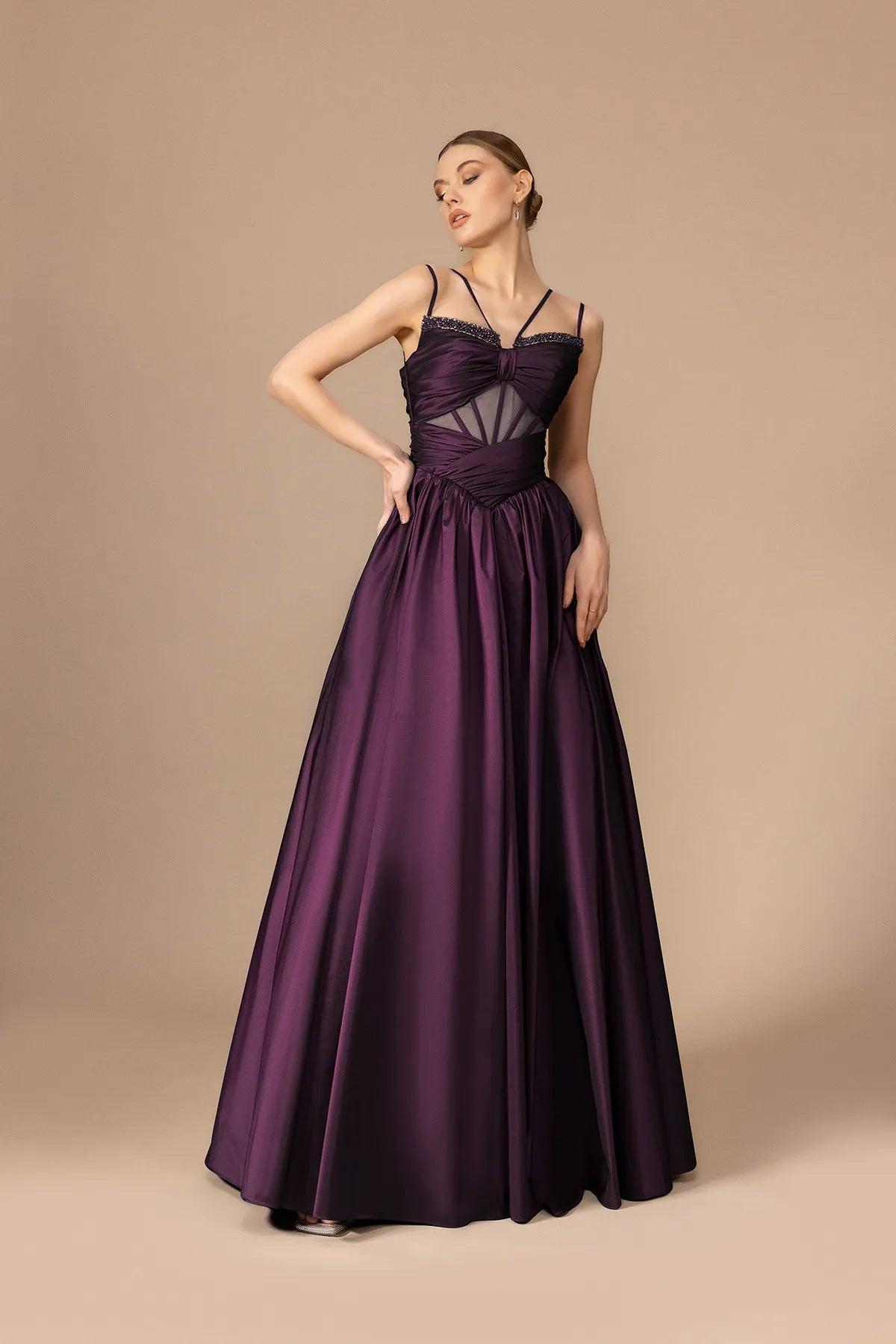 7001-Transparan Detaylı Uzun Elbise