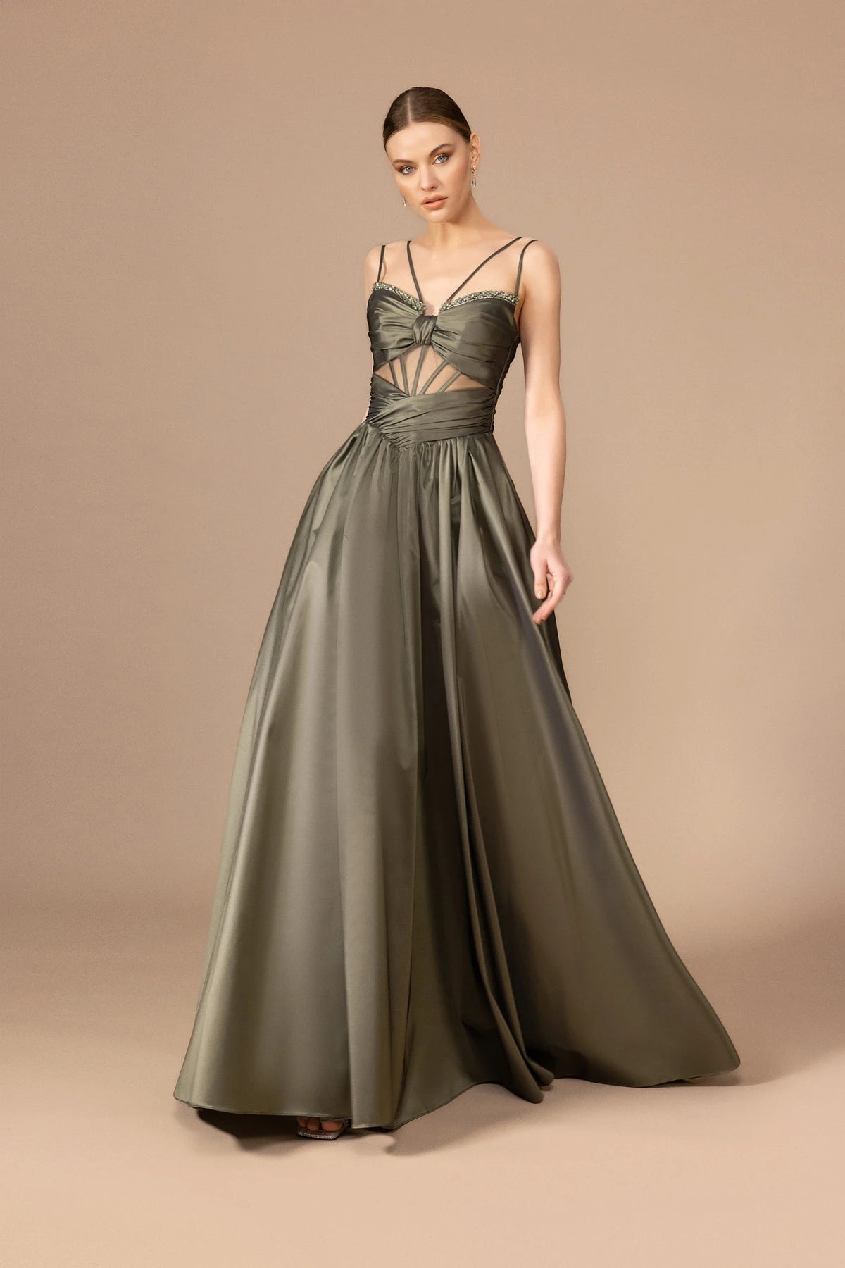 7001-Transparan Detaylı Uzun Elbise