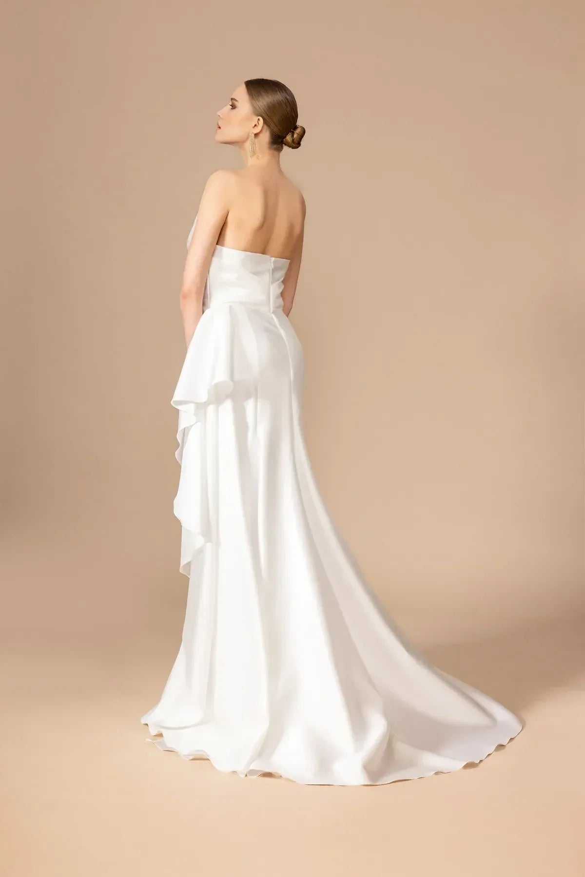 7004-Yırtmaçlı Straplez Yaka Uzun Elbise - Kenzel