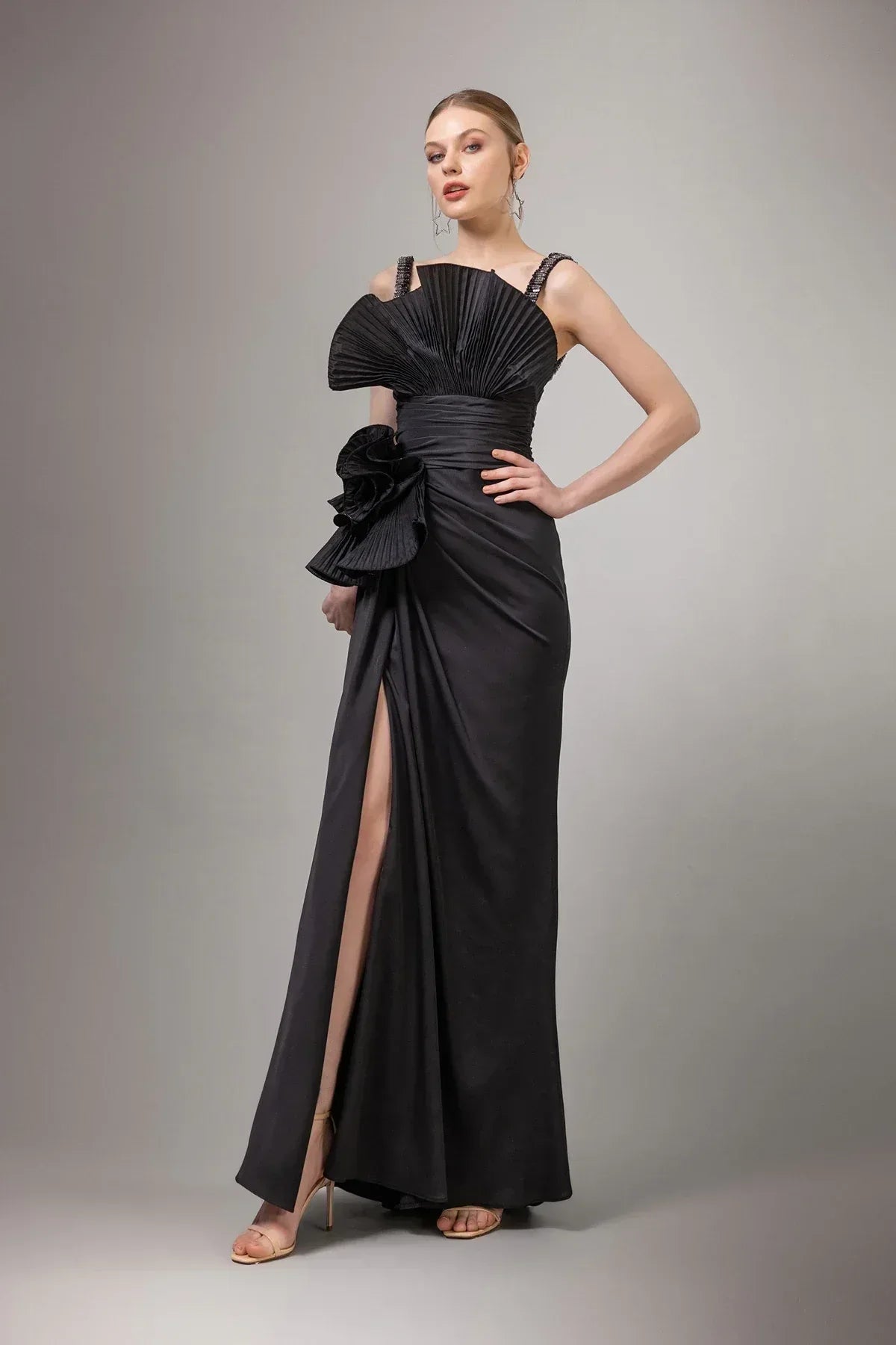 7008 - Yırtmaçlı Askılı Uzun Elbise - Kenzel