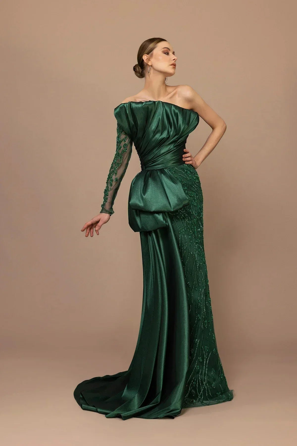 7009-Tek Kol Transparan Detaylı Uzun Elbise - Kenzel