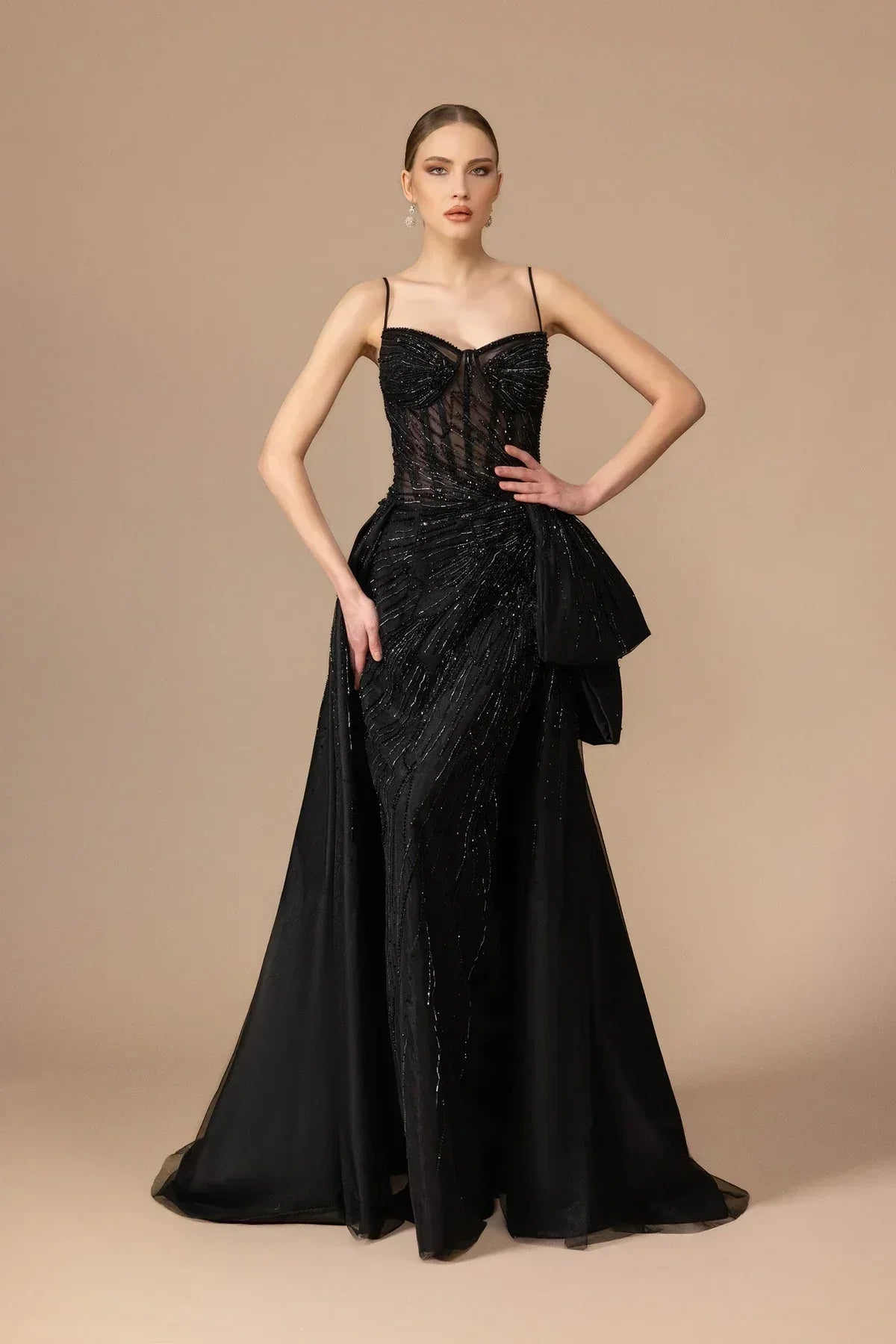 7036-Askılı İşlemeli Uzun Elbise - Kenzel