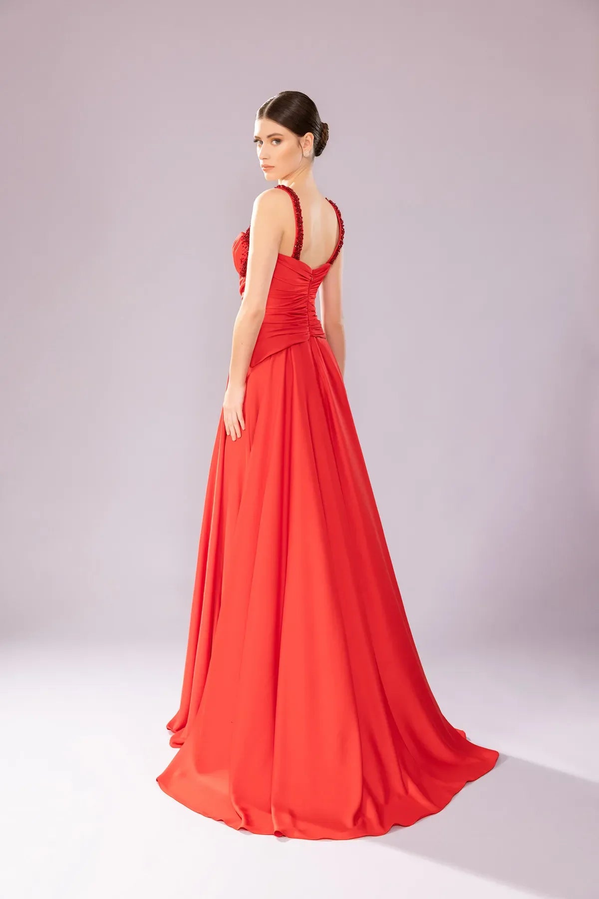 7055-İşleme Detaylı Askılı Drapeli Uzun Elbise - Kenzel