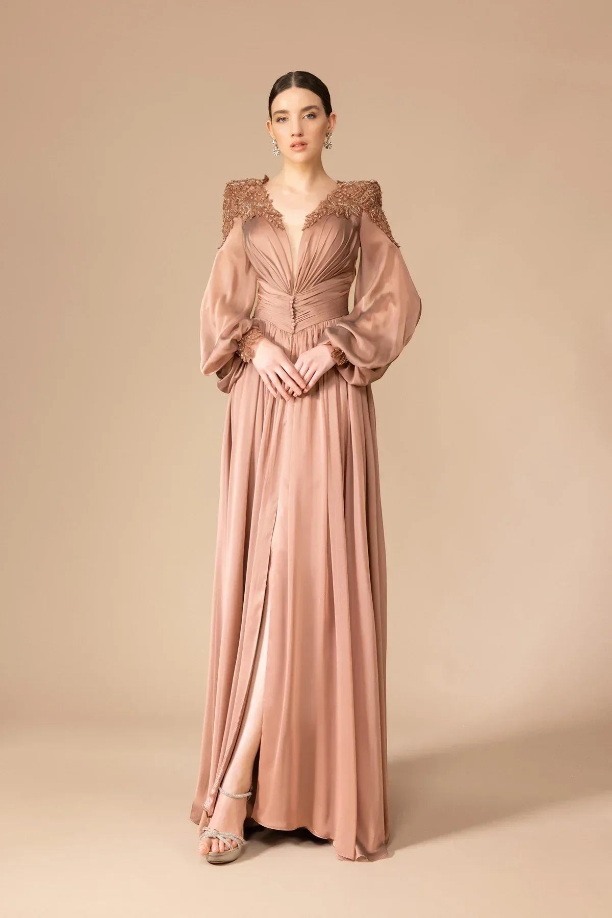 7060-Transparan Uzun Kol Uzun Abiye Elbise - Kenzel