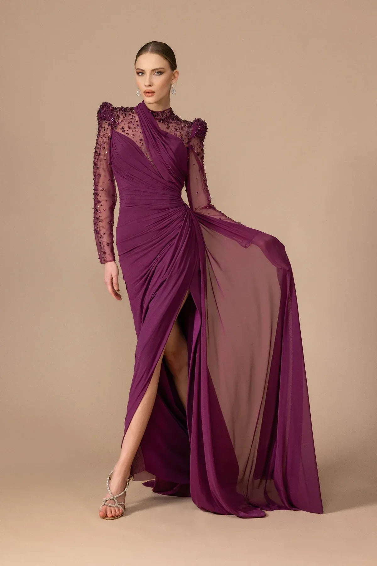 Transparan Uzun Kollu Yırtmaçlı Uzun Abiye Elbise 7065 - Kenzel