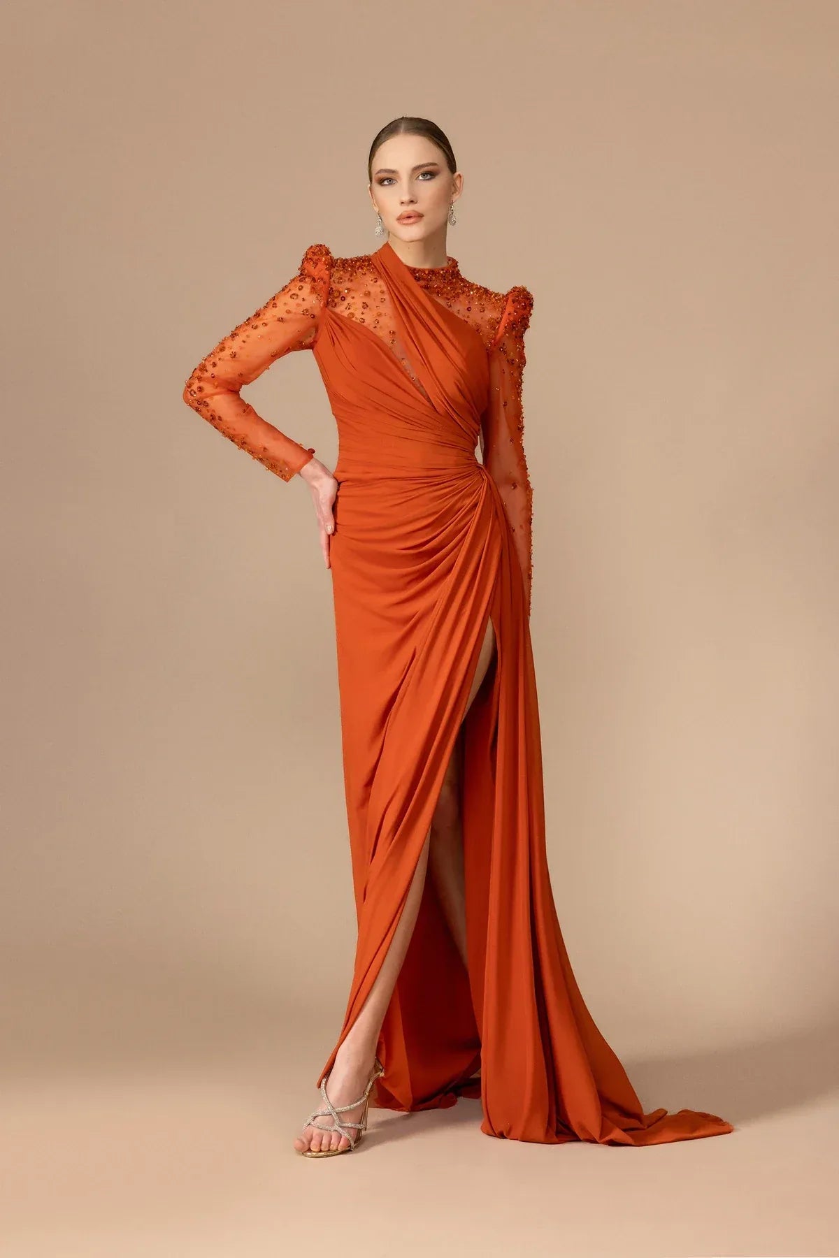 Transparan Uzun Kollu Yırtmaçlı Uzun Abiye Elbise 7065 - Kenzel