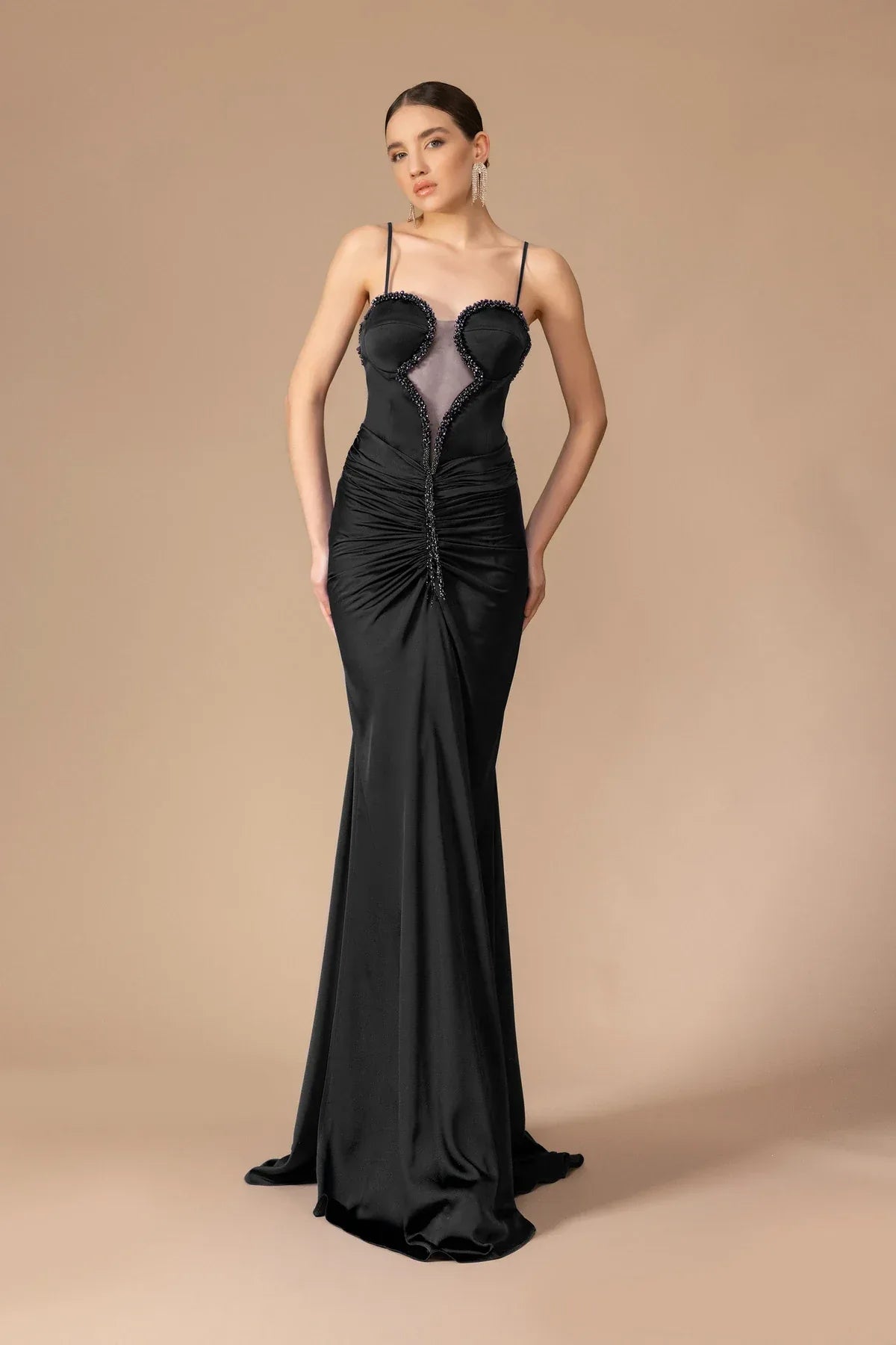 7078-Göğüs Dekolteli Askılı Drapeli Uzun Elbise - Kenzel