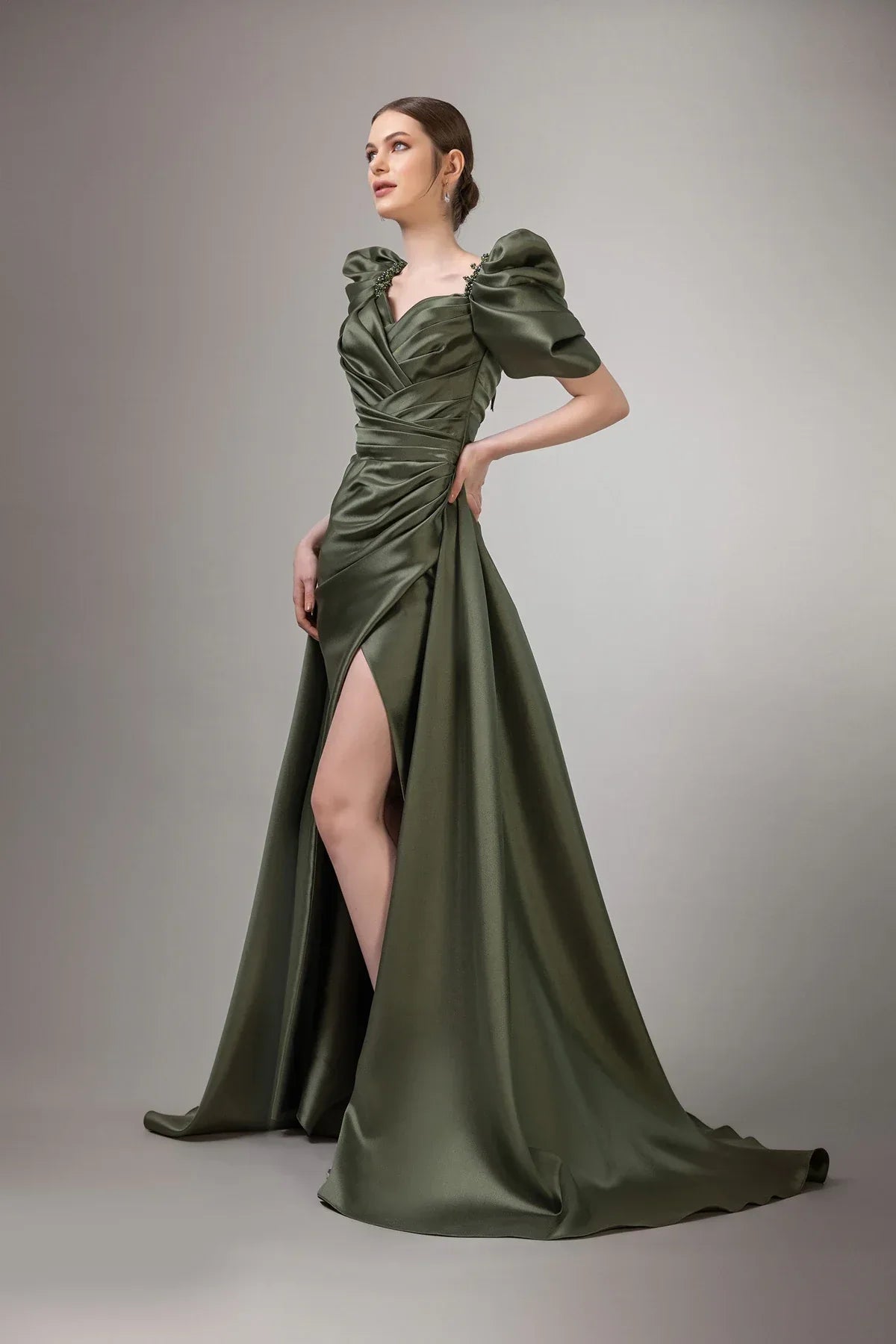 7094-Balon Kol Derin Yırtmaçlı Uzun Gece Elbise - Kenzel