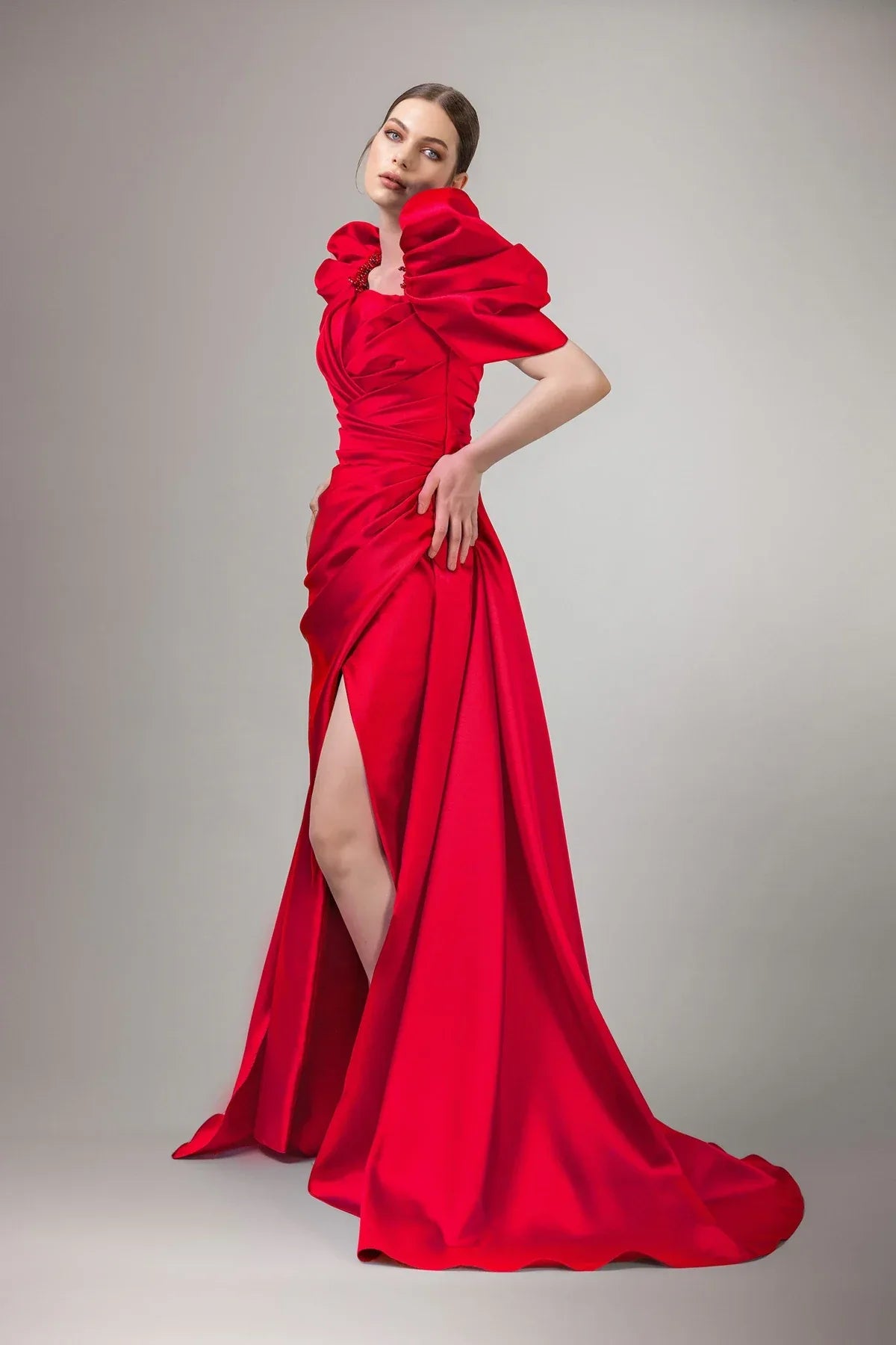 7094-Balon Kol Derin Yırtmaçlı Uzun Gece Elbise - Kenzel