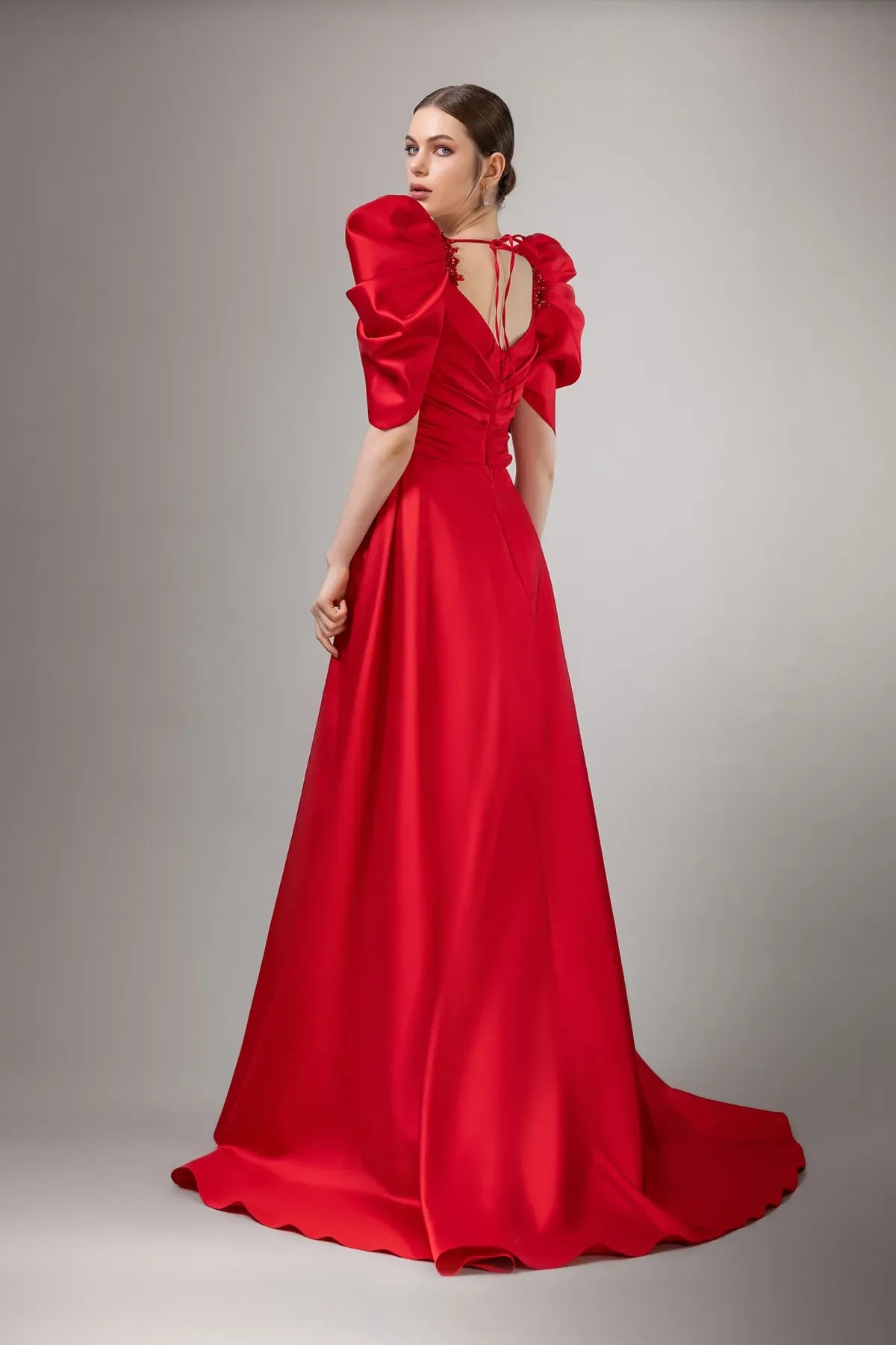 7094-Balon Kol Derin Yırtmaçlı Uzun Gece Elbise - Kenzel