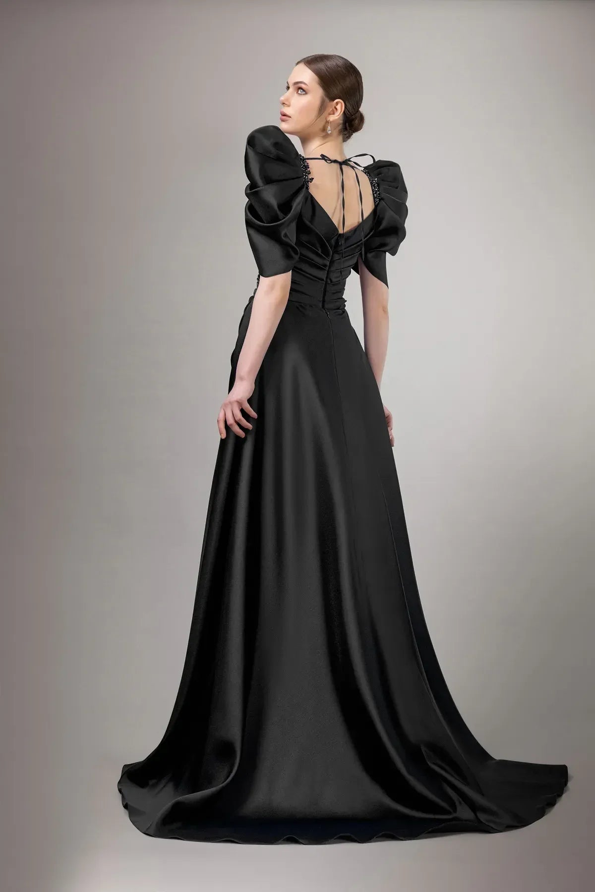 7094-Balon Kol Derin Yırtmaçlı Uzun Gece Elbise - Kenzel