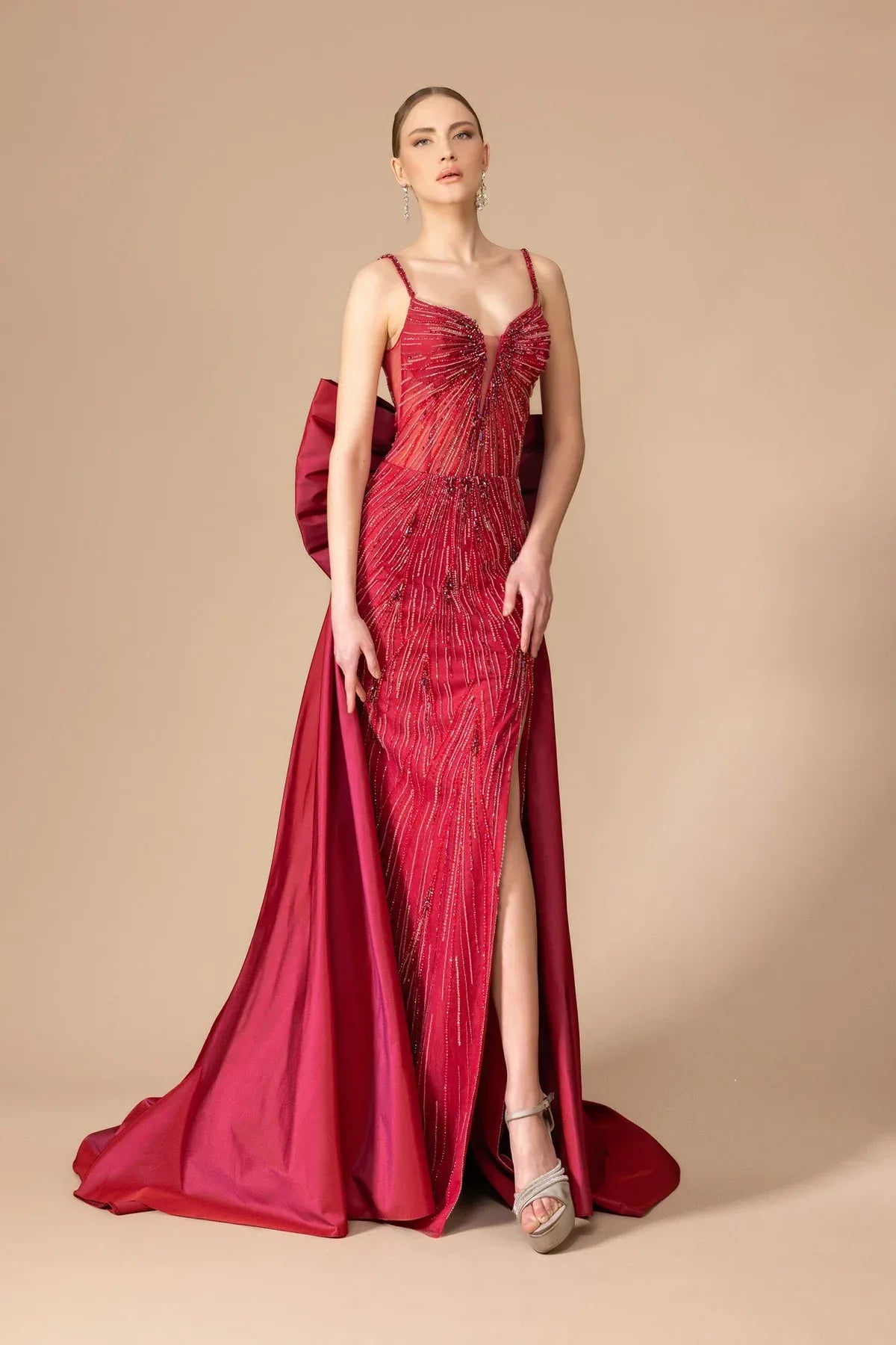 Askılı İşleme Kumaş Fiyonk Detaylı Uzun Elbise 7105 - Kenzel