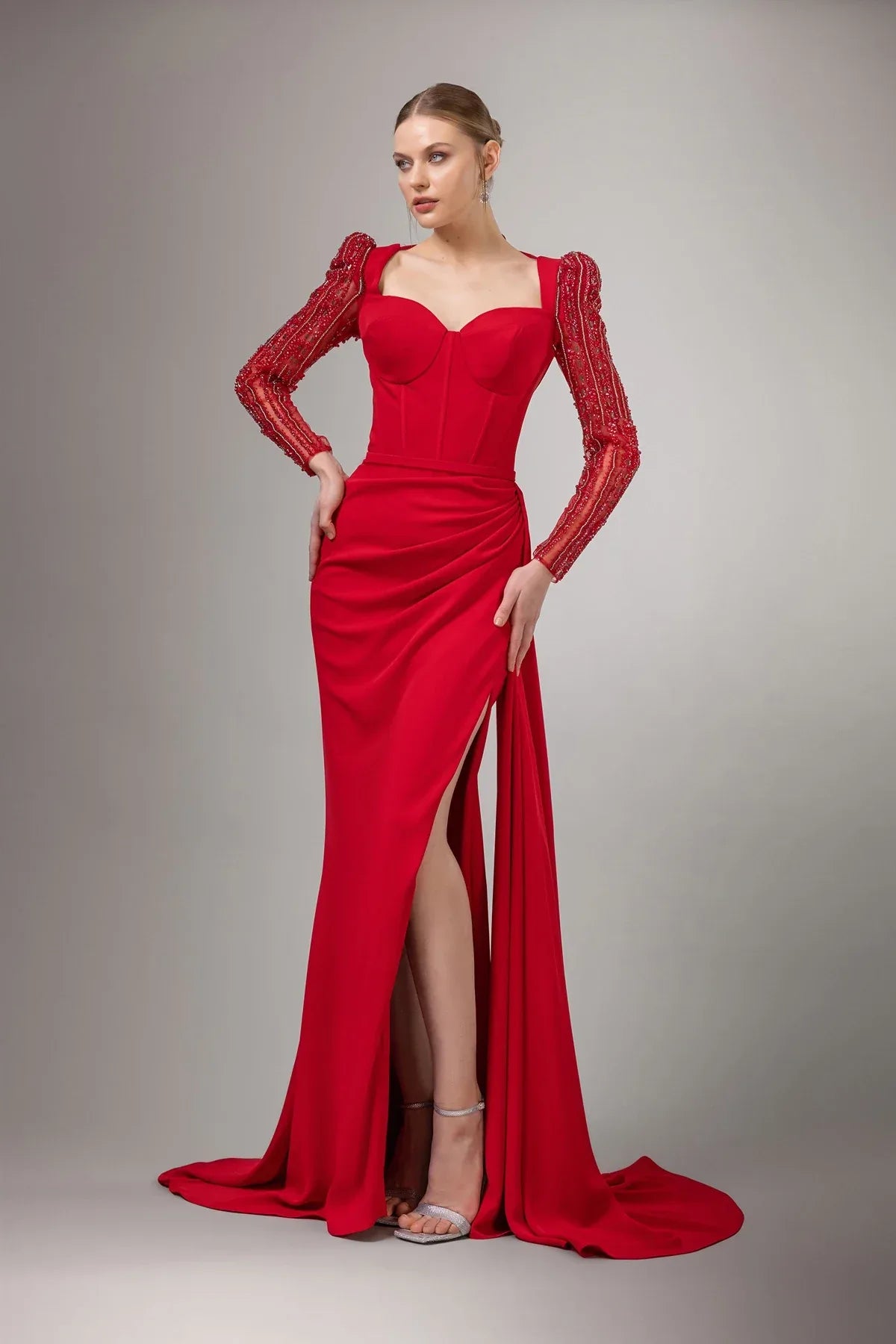 İşlemeli Uzun Kollu Yırtmaçlı Uzun Elbise 7107 - Kenzel