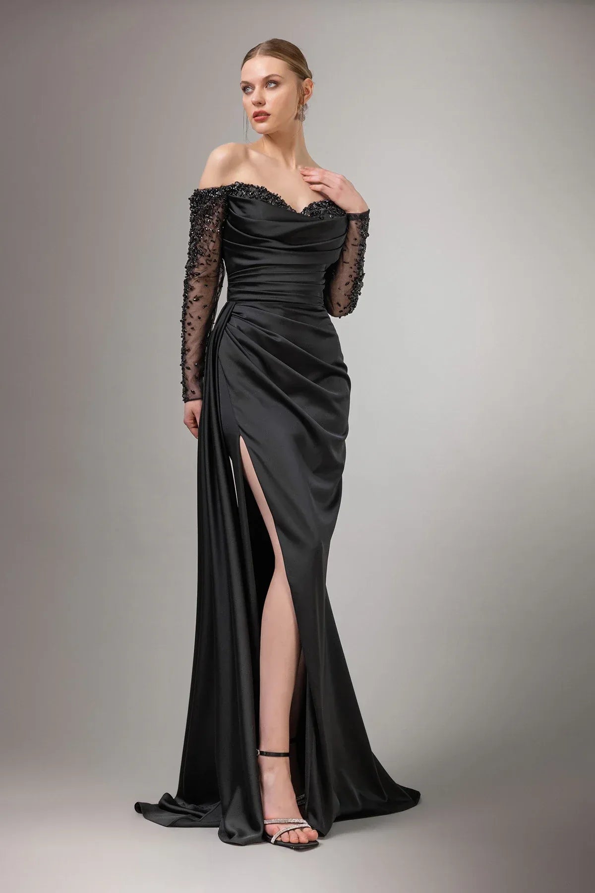 7108-Düşük Transparan Kollu Derin Yırtmaçlı Uzun Elbise - Kenzel